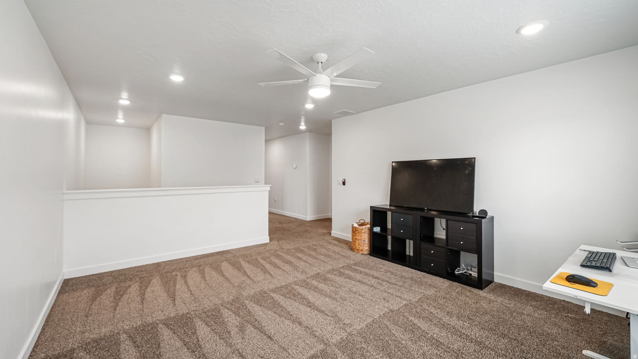 SPRING RANCH - Residential