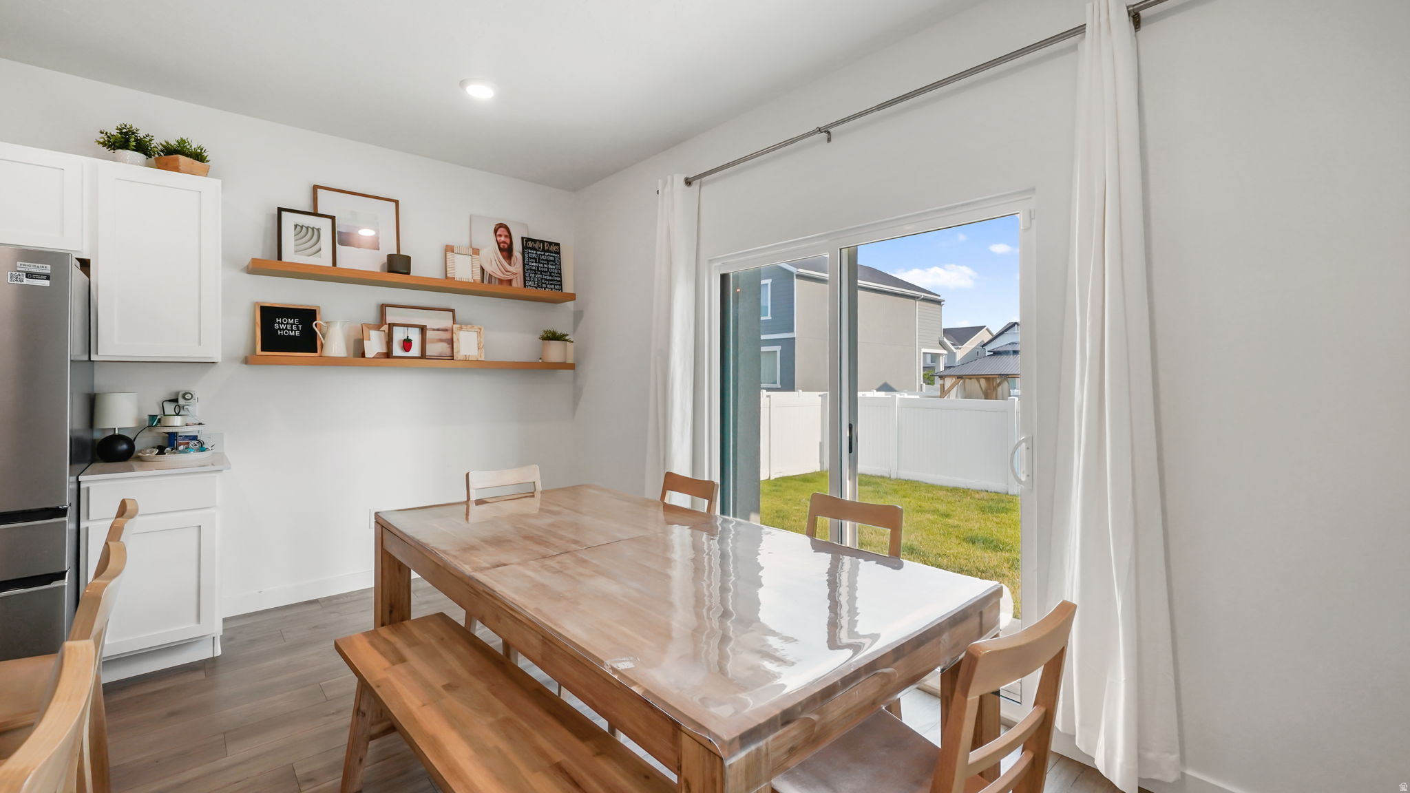 SPRING RANCH - Residential