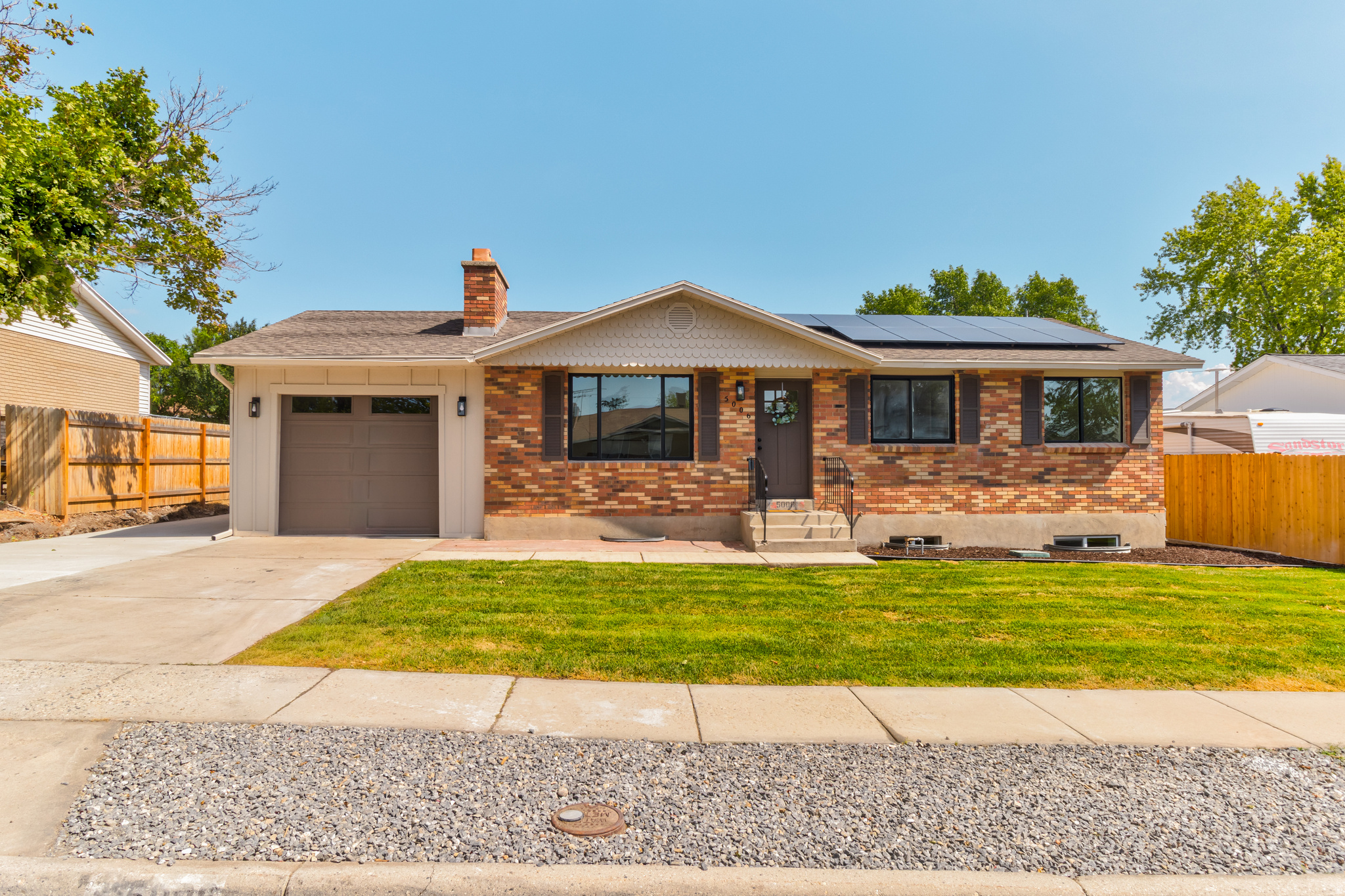 INDIAN VILLAGE - Residential