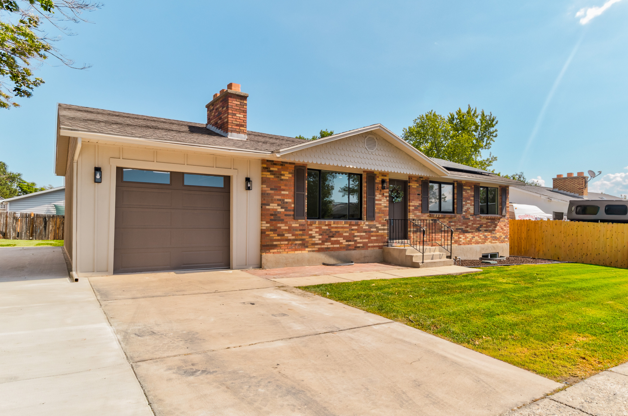 INDIAN VILLAGE - Residential