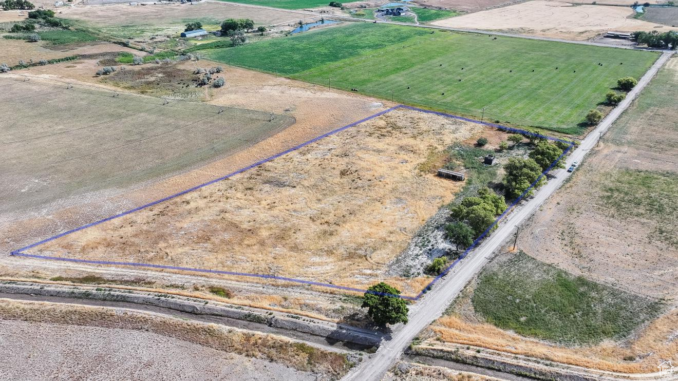 Looking for your own acreage on a dirt road for peace and tranquility but still close to town amenities then this is the lot for you.   Beautiful mountain and valley views all around with 7 acres to make your own!  The lot is about 0.25 miles west of the corner of Highway 36 and 2700 S.  Weston, ID.  It is on a non-maintained winter county road.  Buyer will need to drill a well and install a septic system.  Power is on the property and a new fence and gate have been installed on about 3\4 of the property.