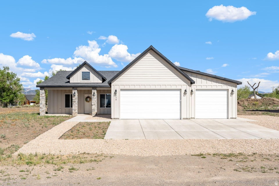 ASPEN VALLEY ESTATES - Residential