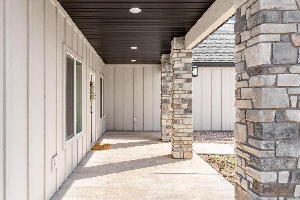 ASPEN VALLEY ESTATES - Residential