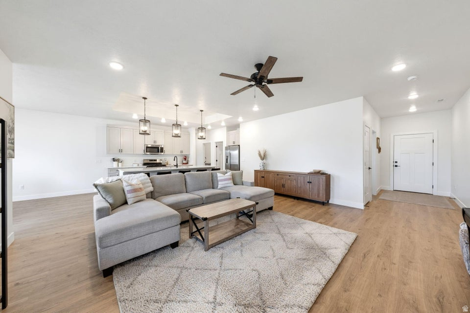 ASPEN VALLEY ESTATES - Residential