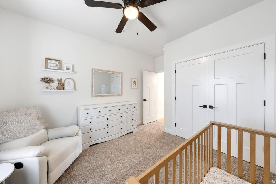 ASPEN VALLEY ESTATES - Residential
