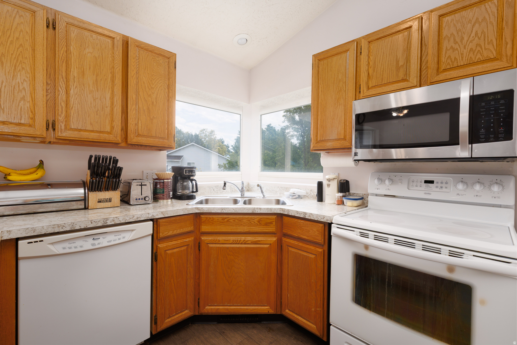 KIMBERLY ESTATES - Residential