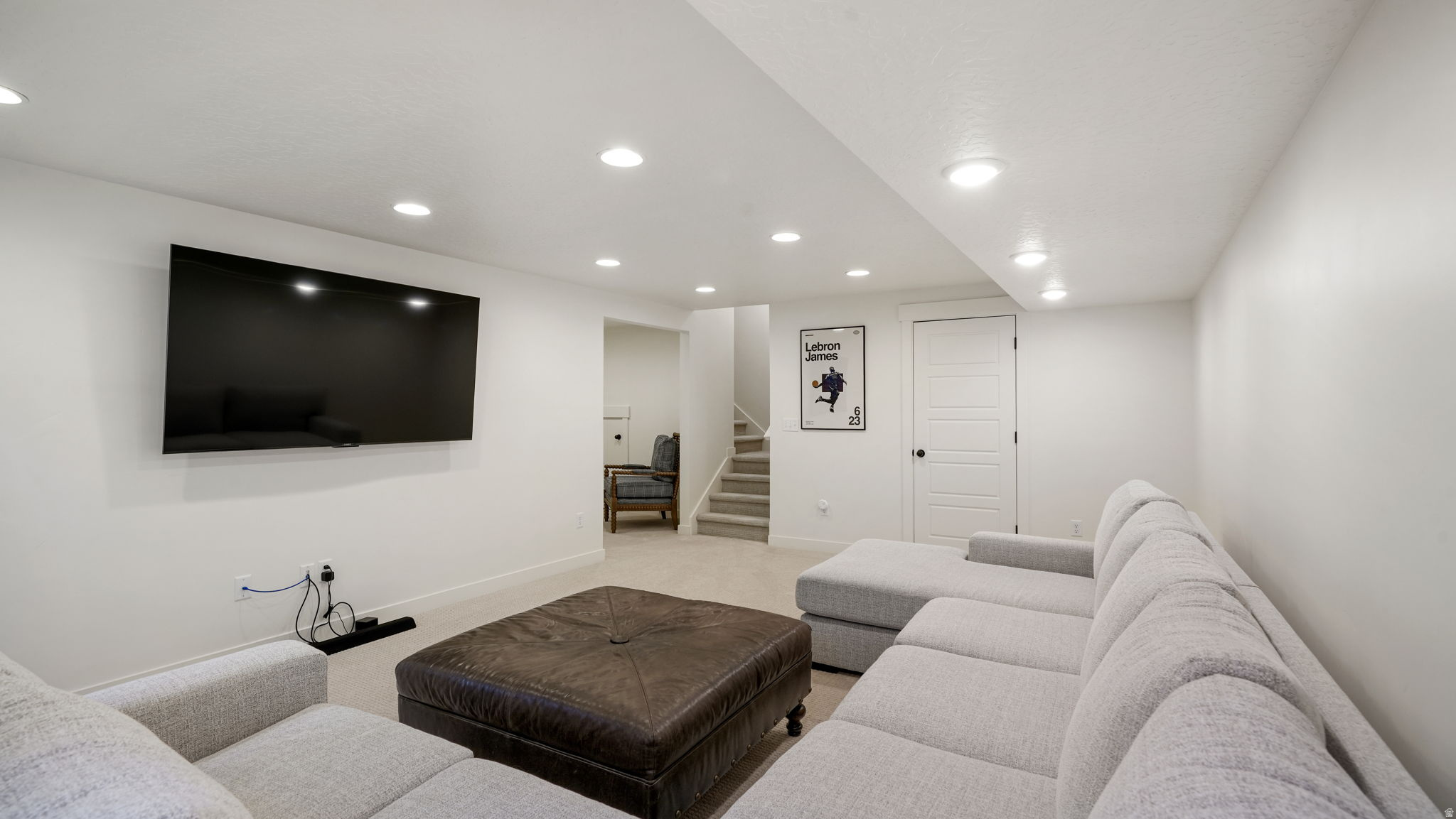 CANYON TRAIL - Residential
