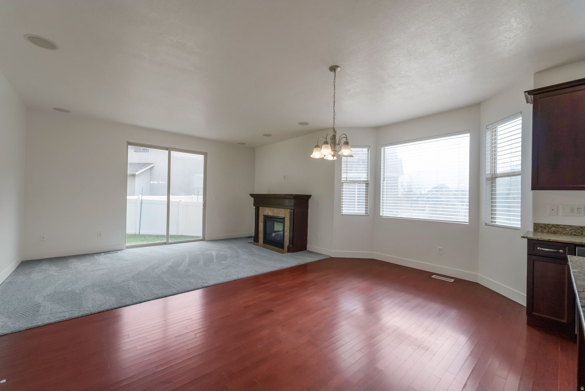 HANKS - Residential
