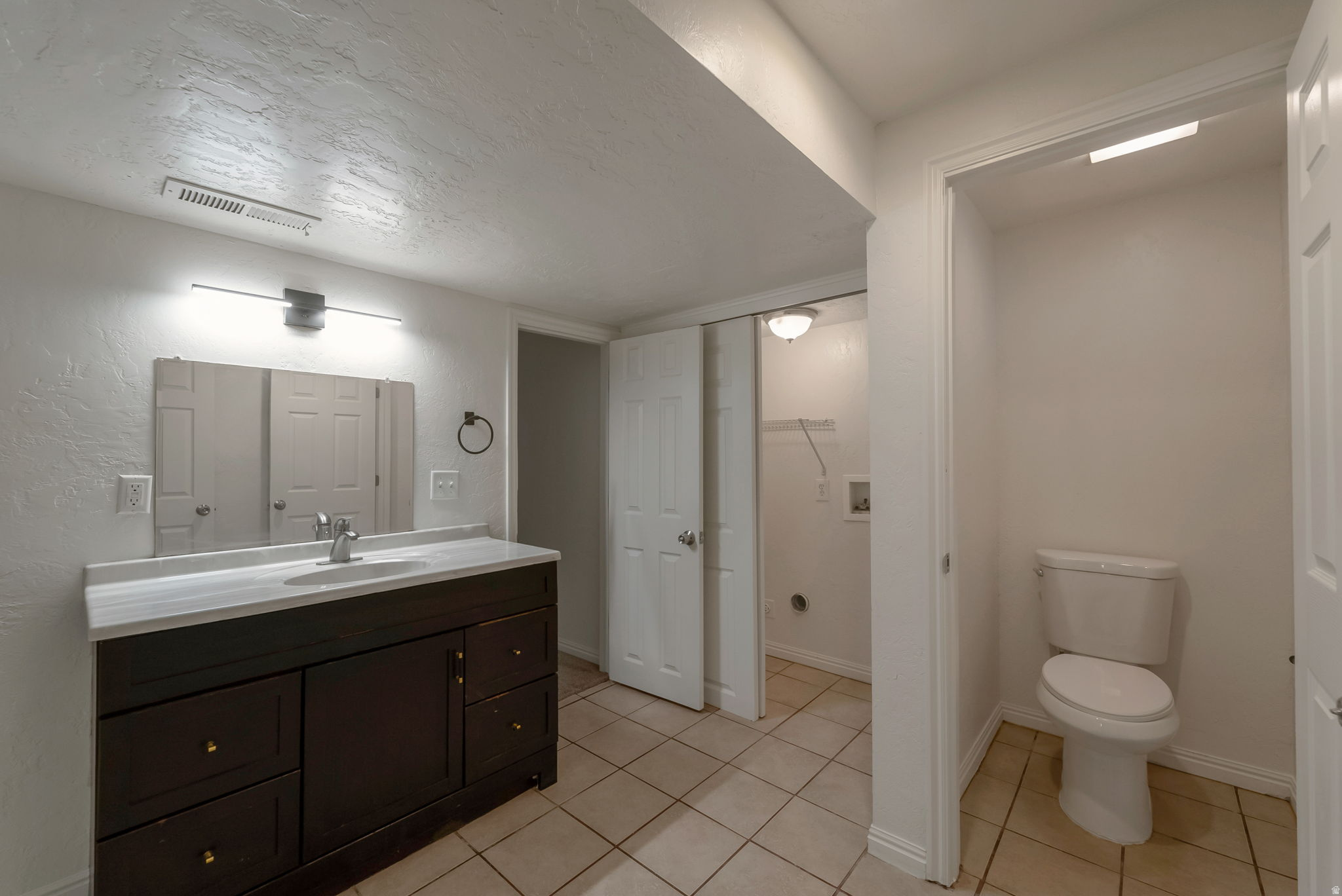 HANKS - Residential