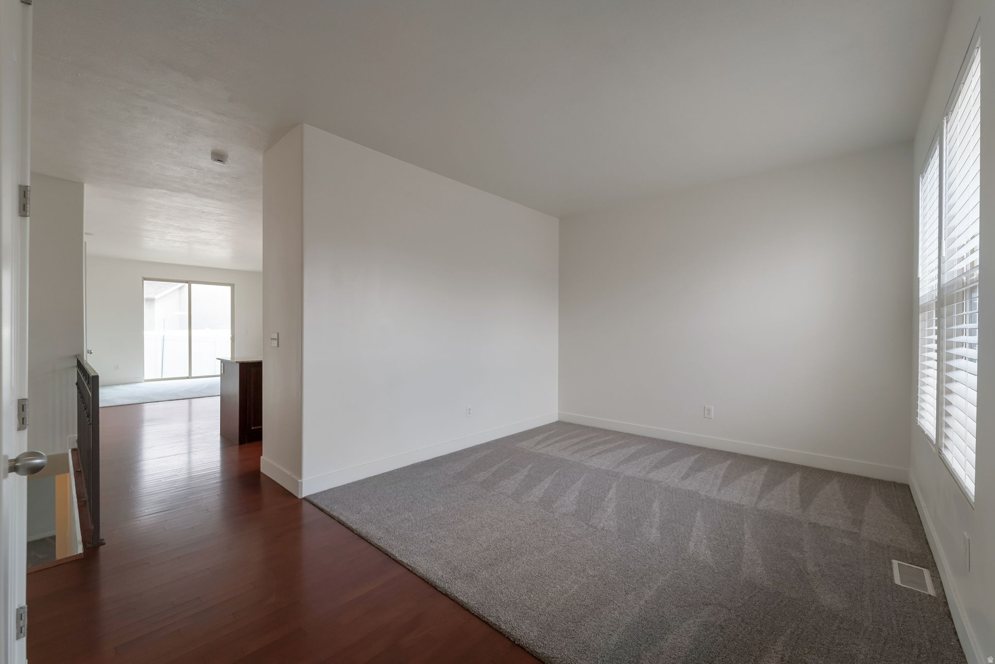 HANKS - Residential