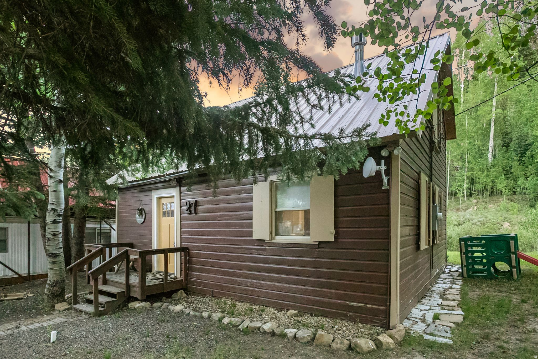 CLEAR CREEK - Residential
