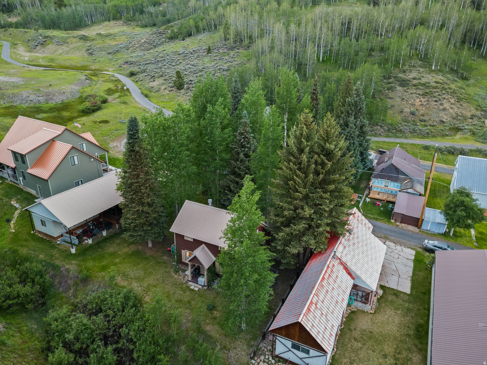 CLEAR CREEK - Residential