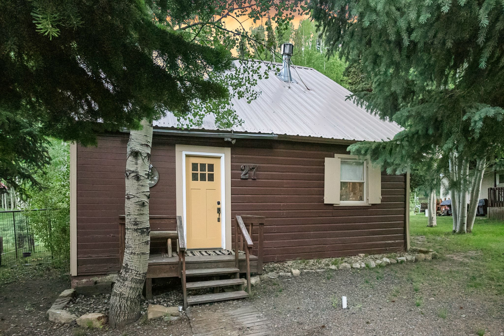 CLEAR CREEK - Residential