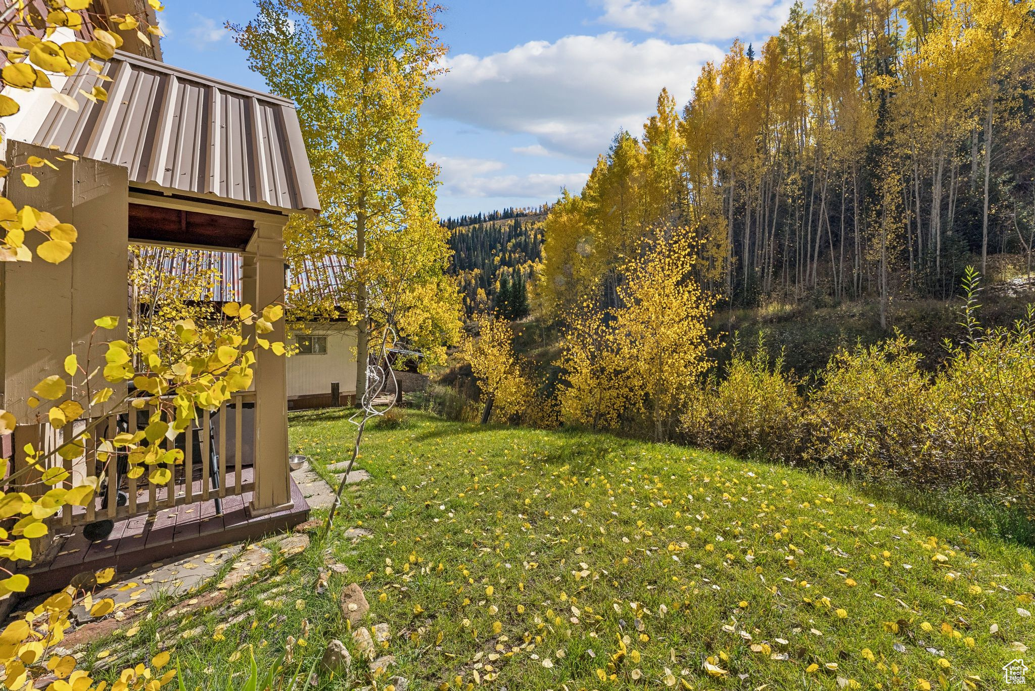 CLEAR CREEK - Residential