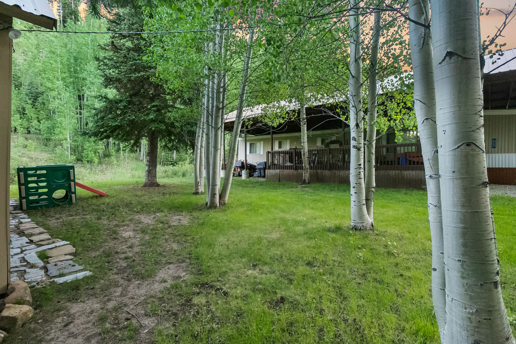 CLEAR CREEK - Residential