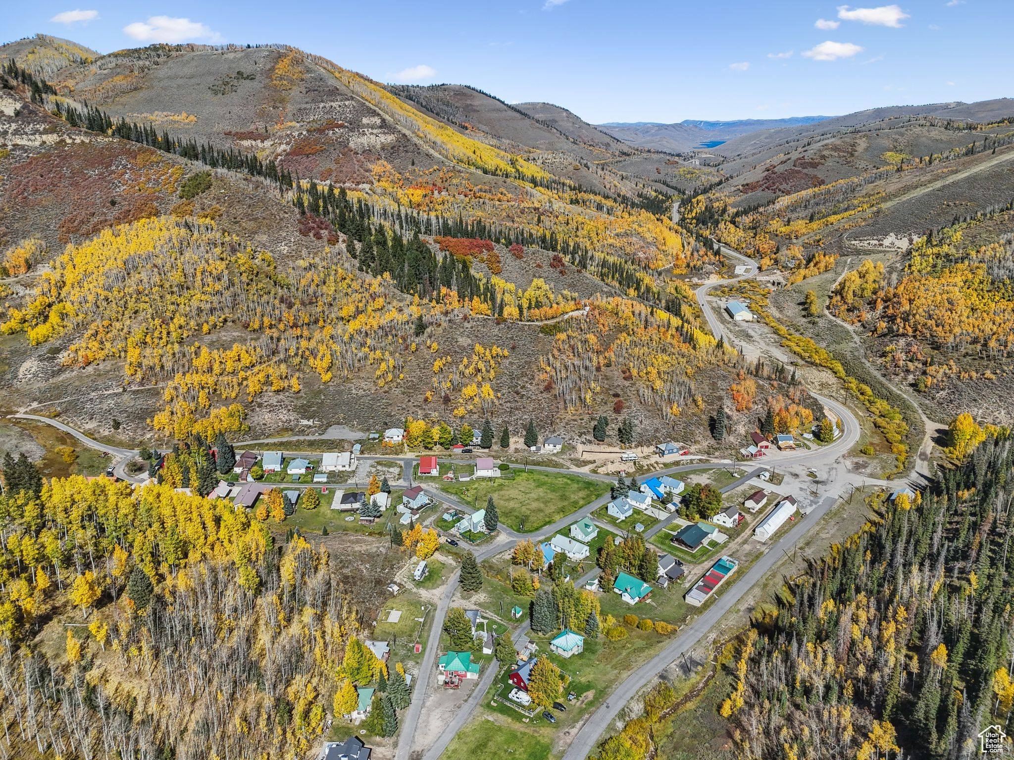 CLEAR CREEK - Residential