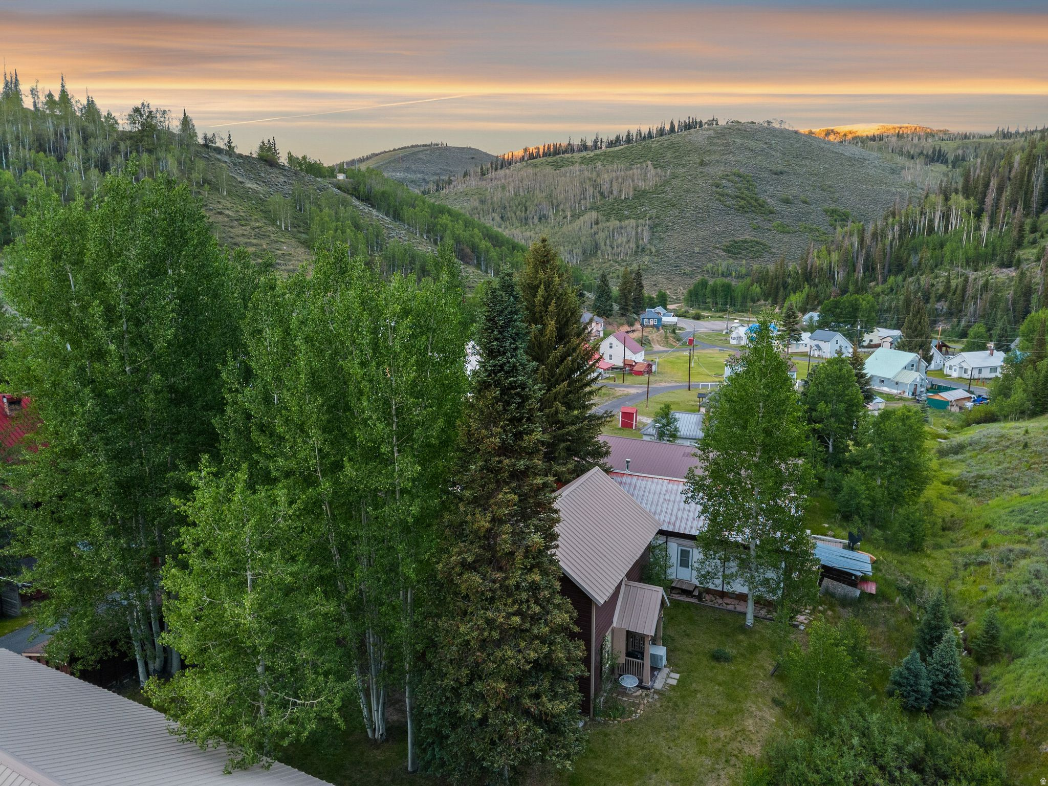 CLEAR CREEK - Residential