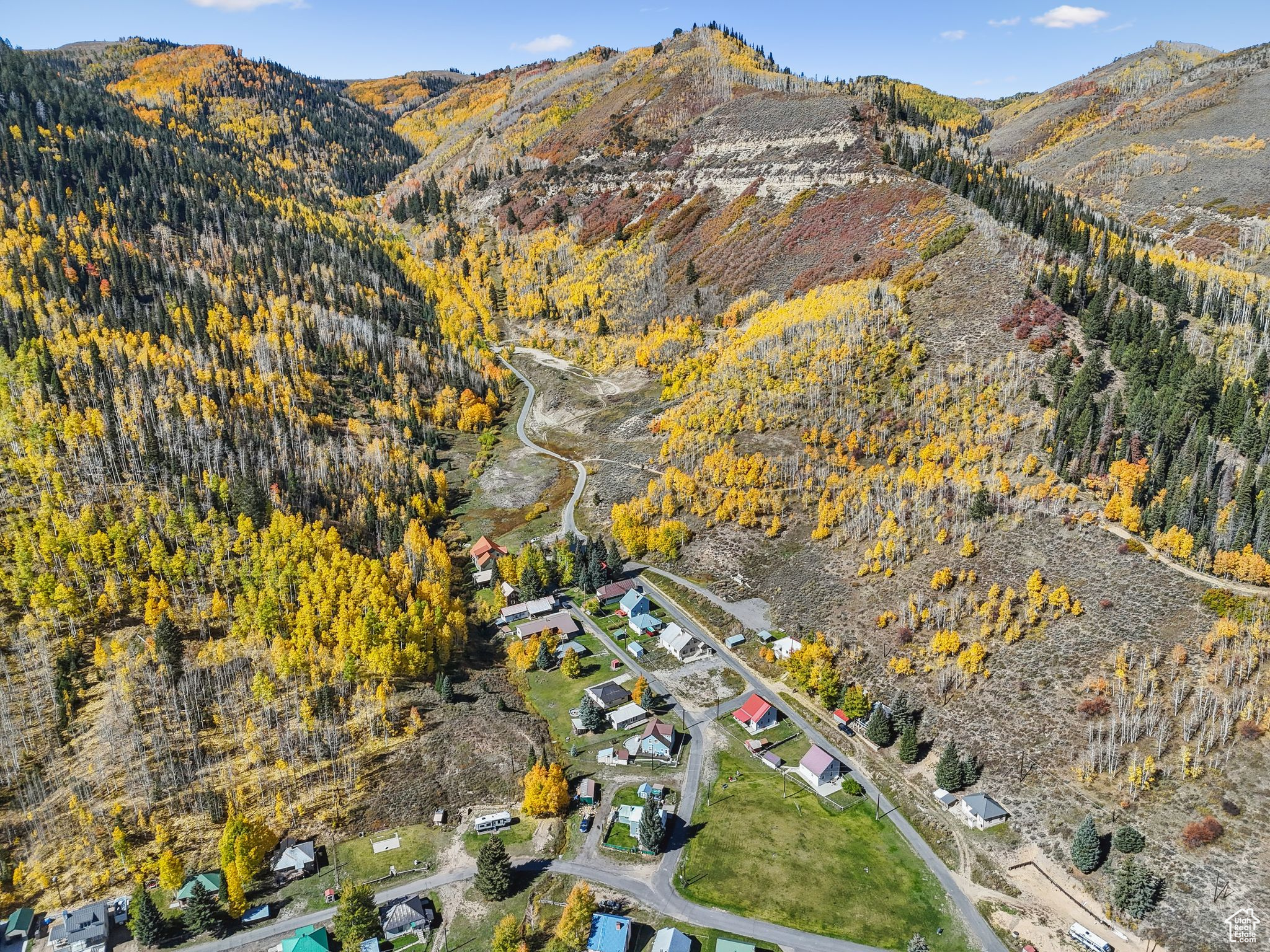 CLEAR CREEK - Residential
