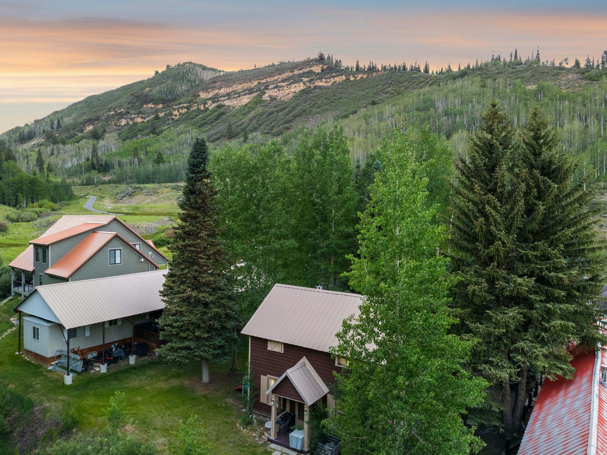 CLEAR CREEK - Residential