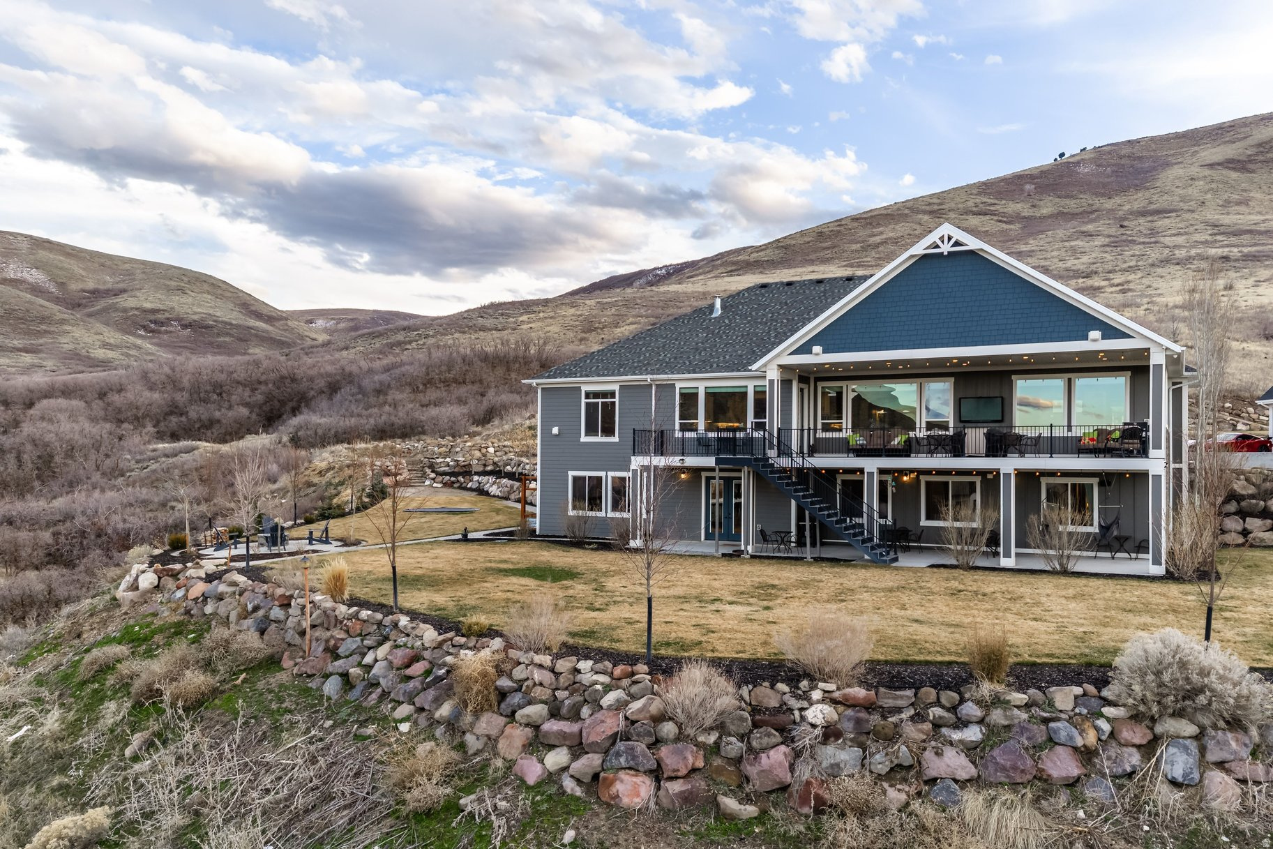 THE COVE @ HERRIMAN SPRINGS - Residential