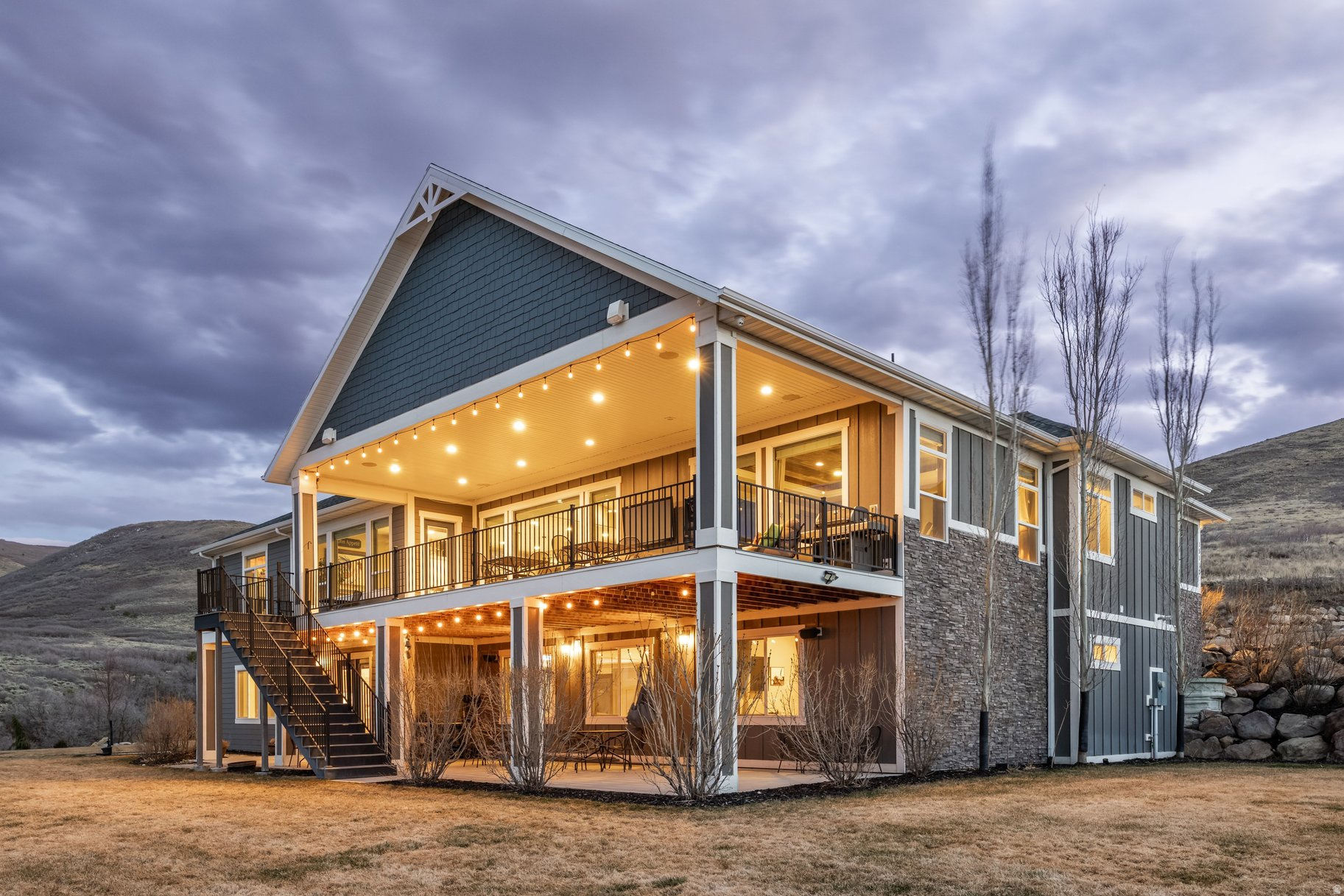 THE COVE @ HERRIMAN SPRINGS - Residential