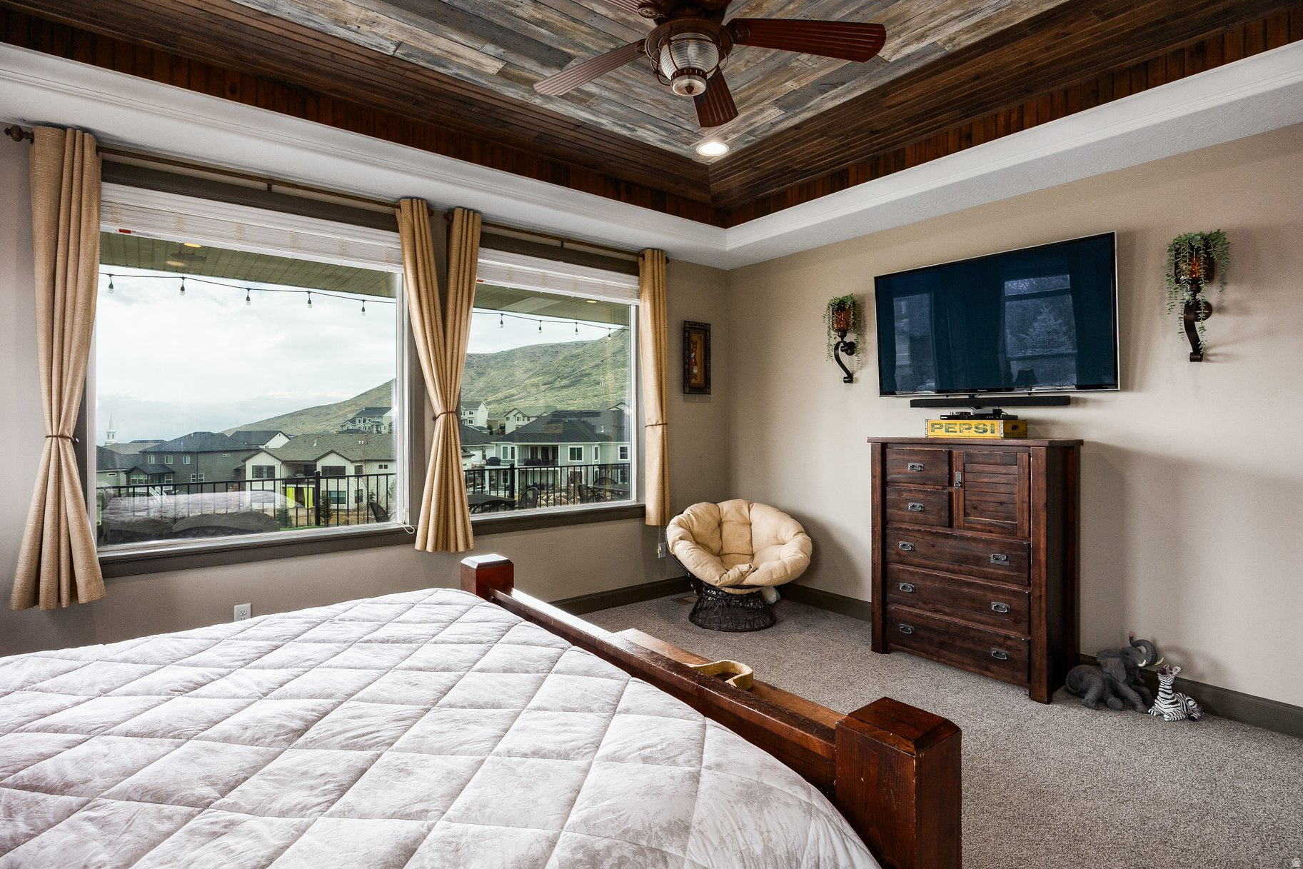 THE COVE @ HERRIMAN SPRINGS - Residential
