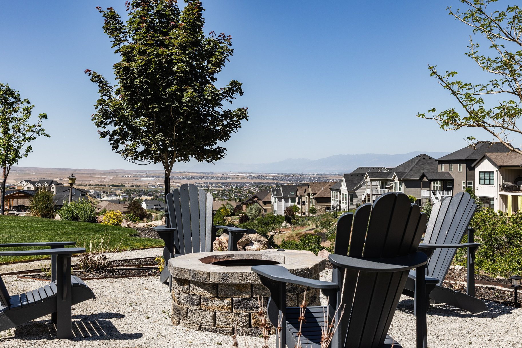THE COVE @ HERRIMAN SPRINGS - Residential