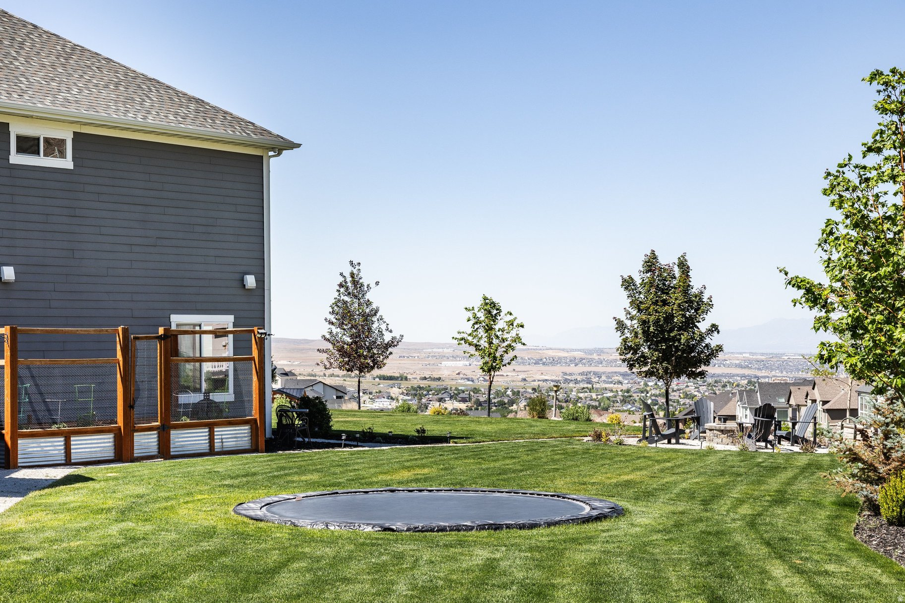 THE COVE @ HERRIMAN SPRINGS - Residential