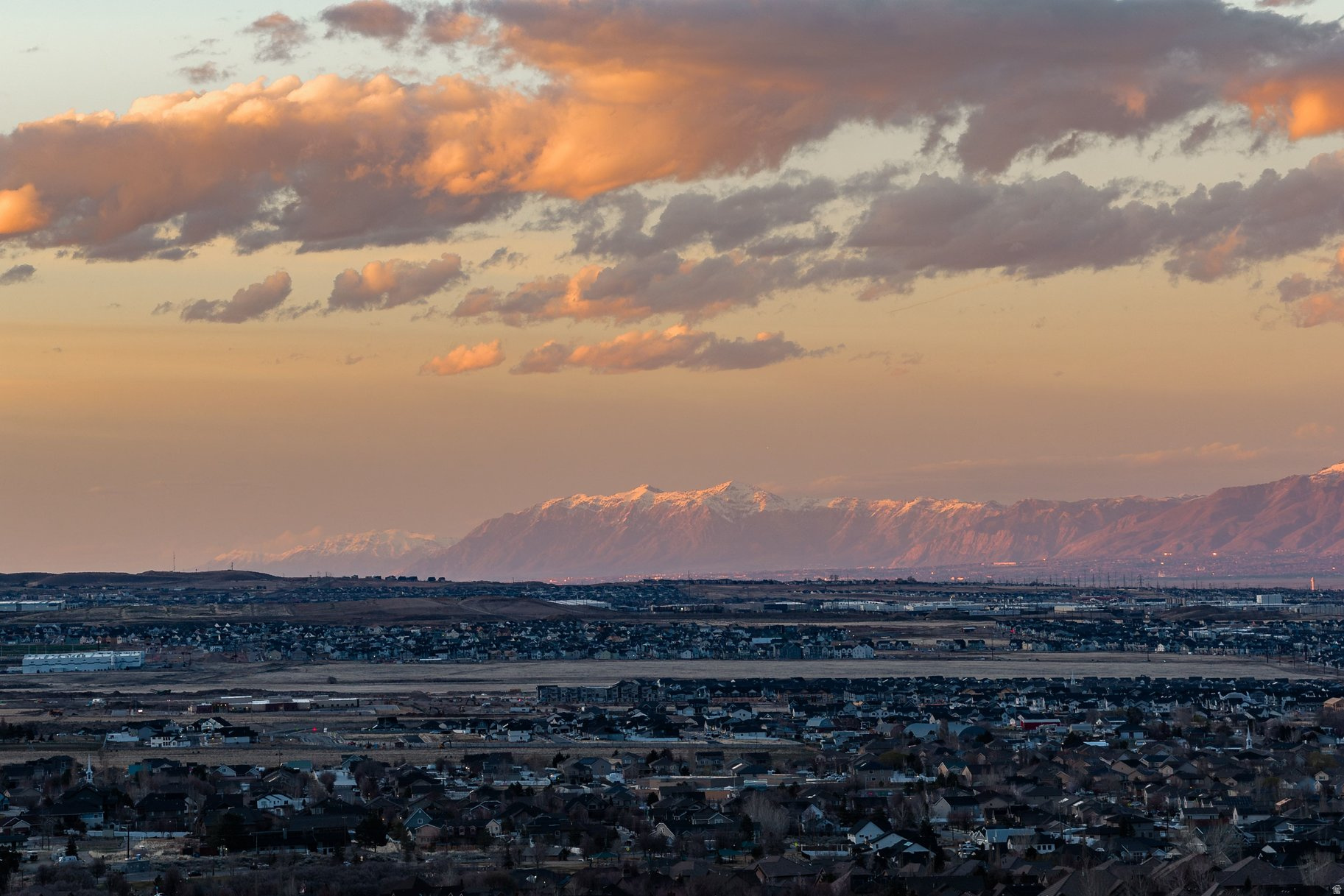 THE COVE @ HERRIMAN SPRINGS - Residential