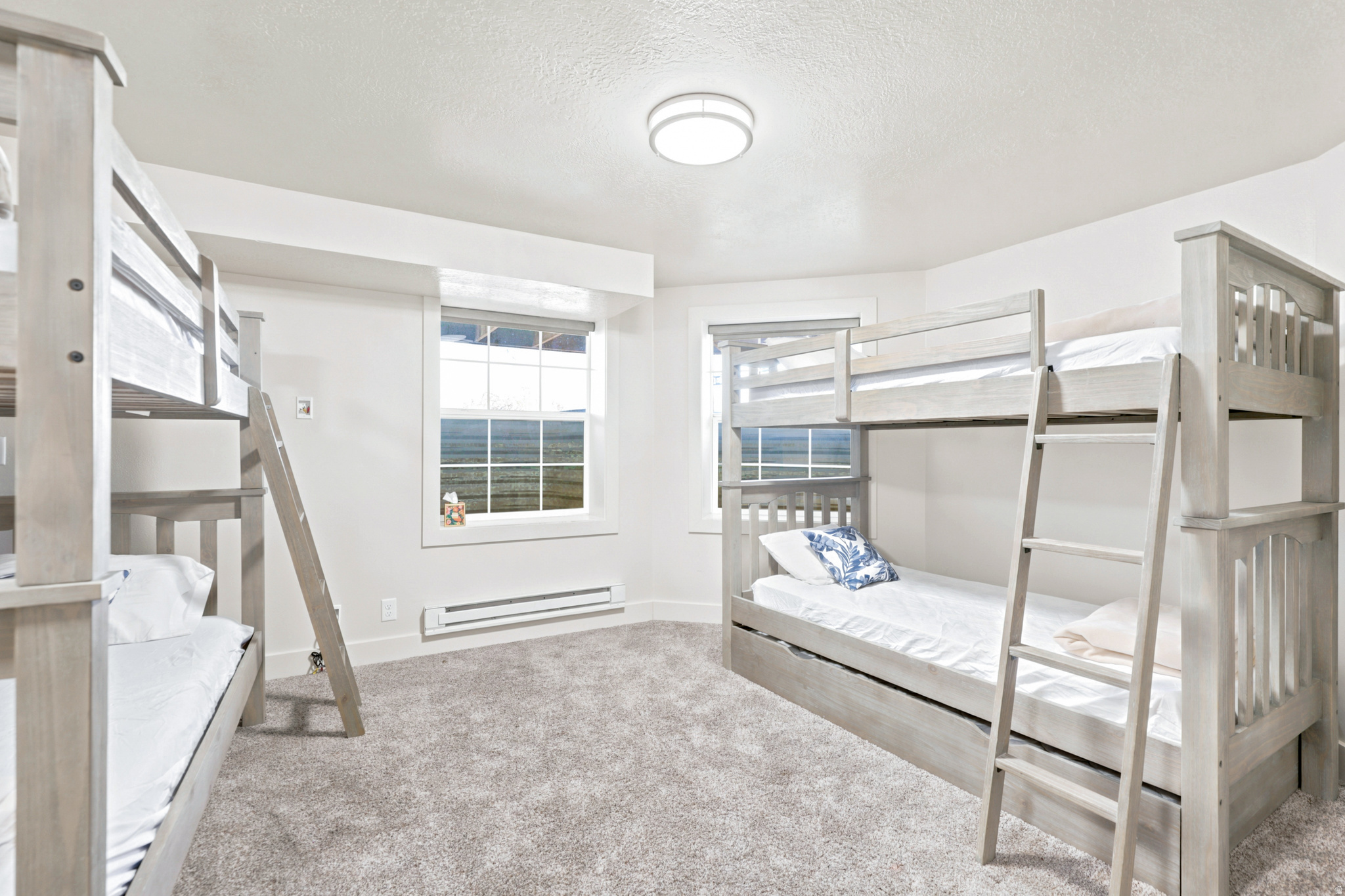 FOOTHILL ESTATE - Residential