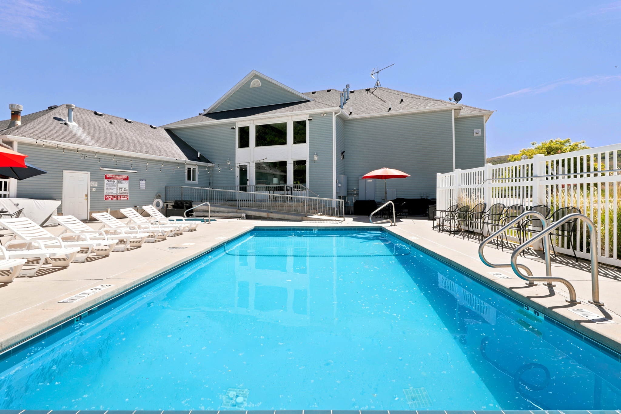 FOOTHILL ESTATE - Residential