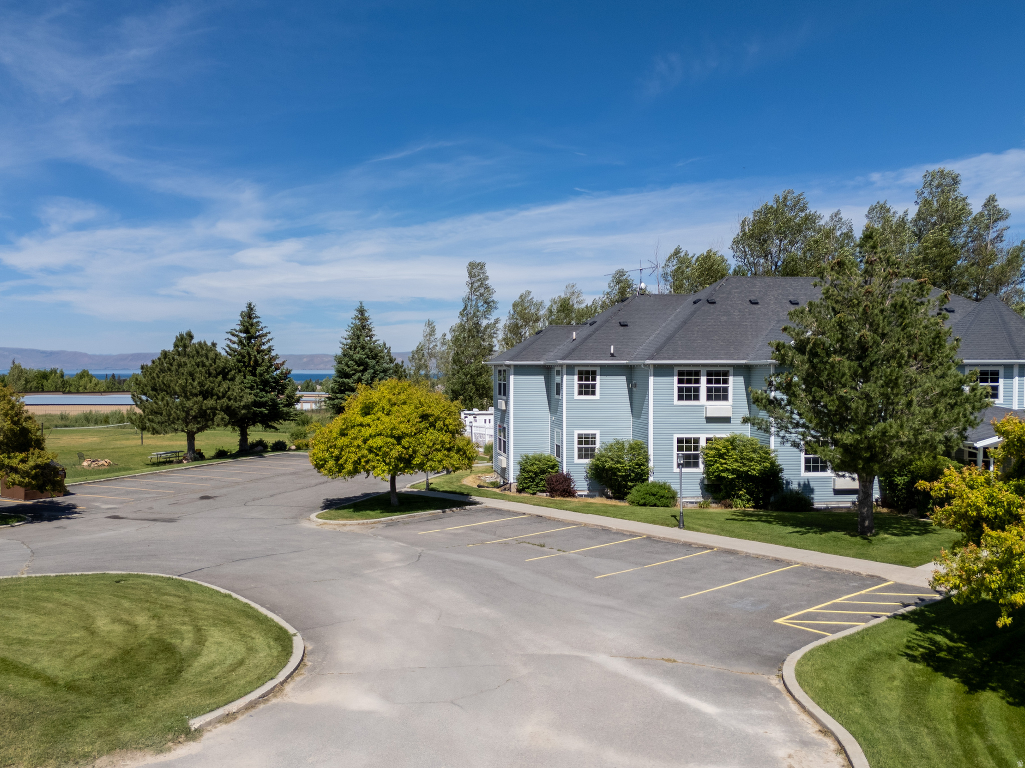 FOOTHILL ESTATE - Residential