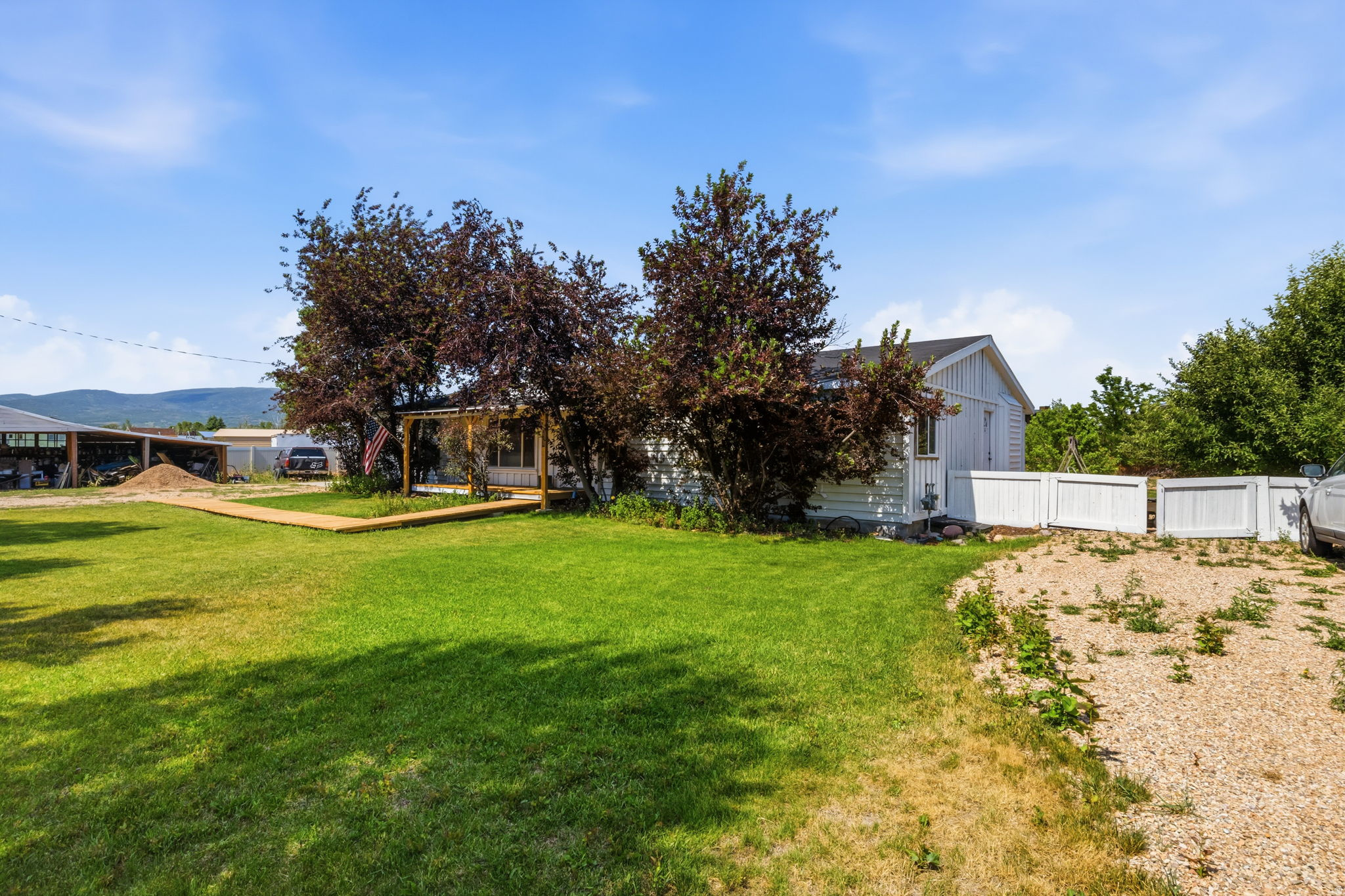 RIVER VIEW WEST - Residential
