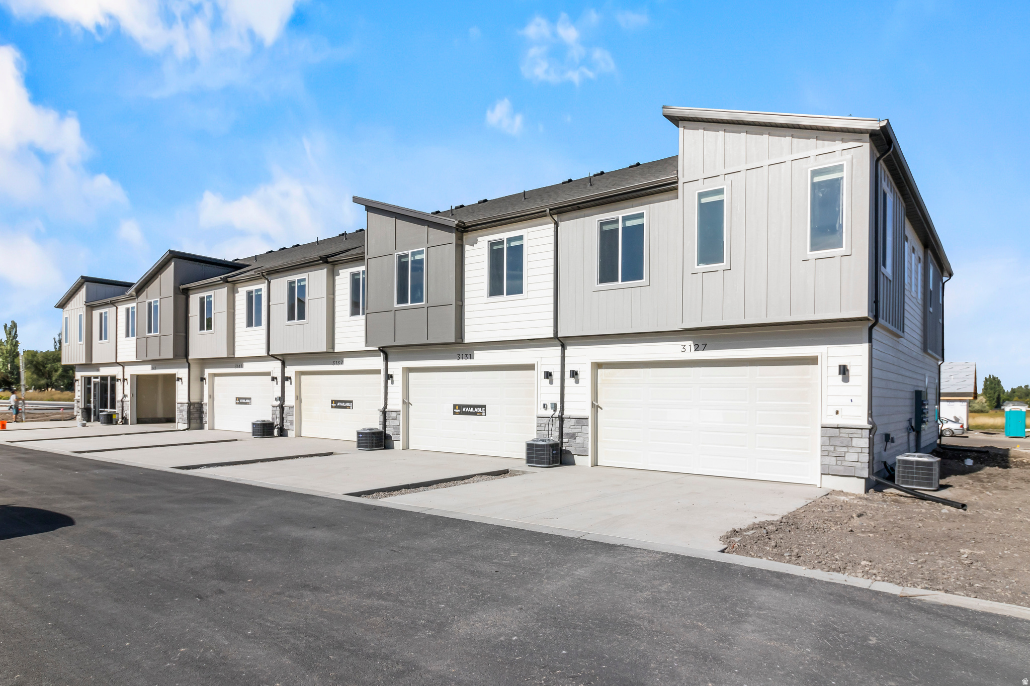 RIDGELINE PARK - Residential