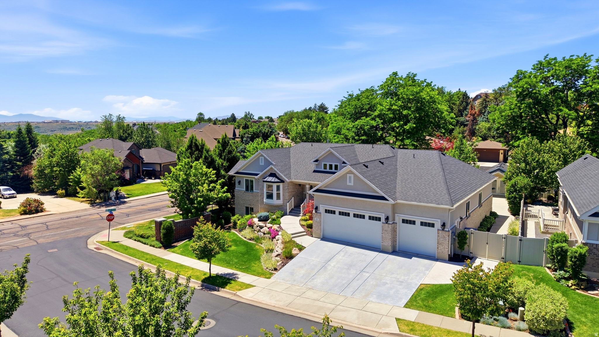 TUSCAN ESTATES - Residential