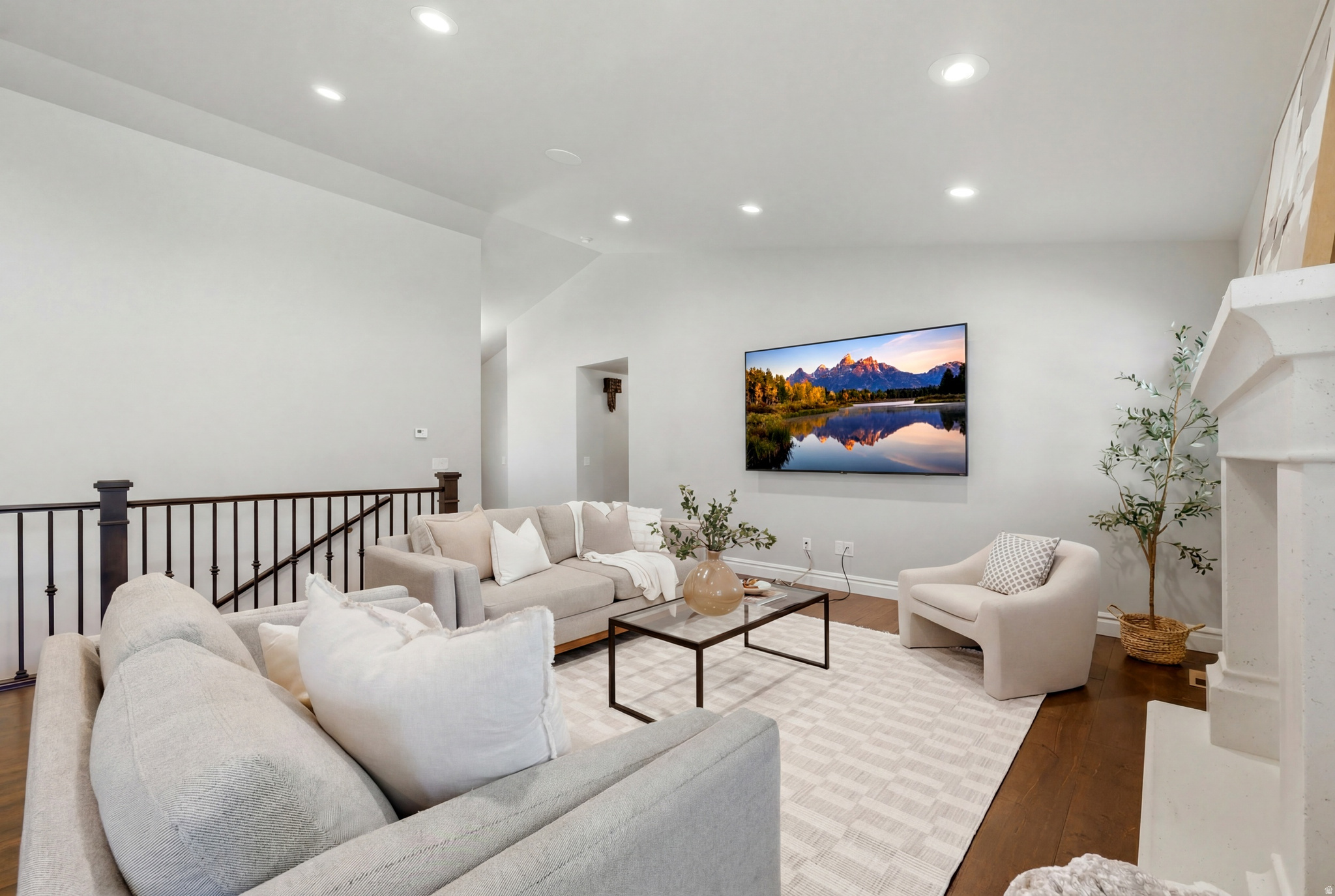 TUSCAN ESTATES - Residential