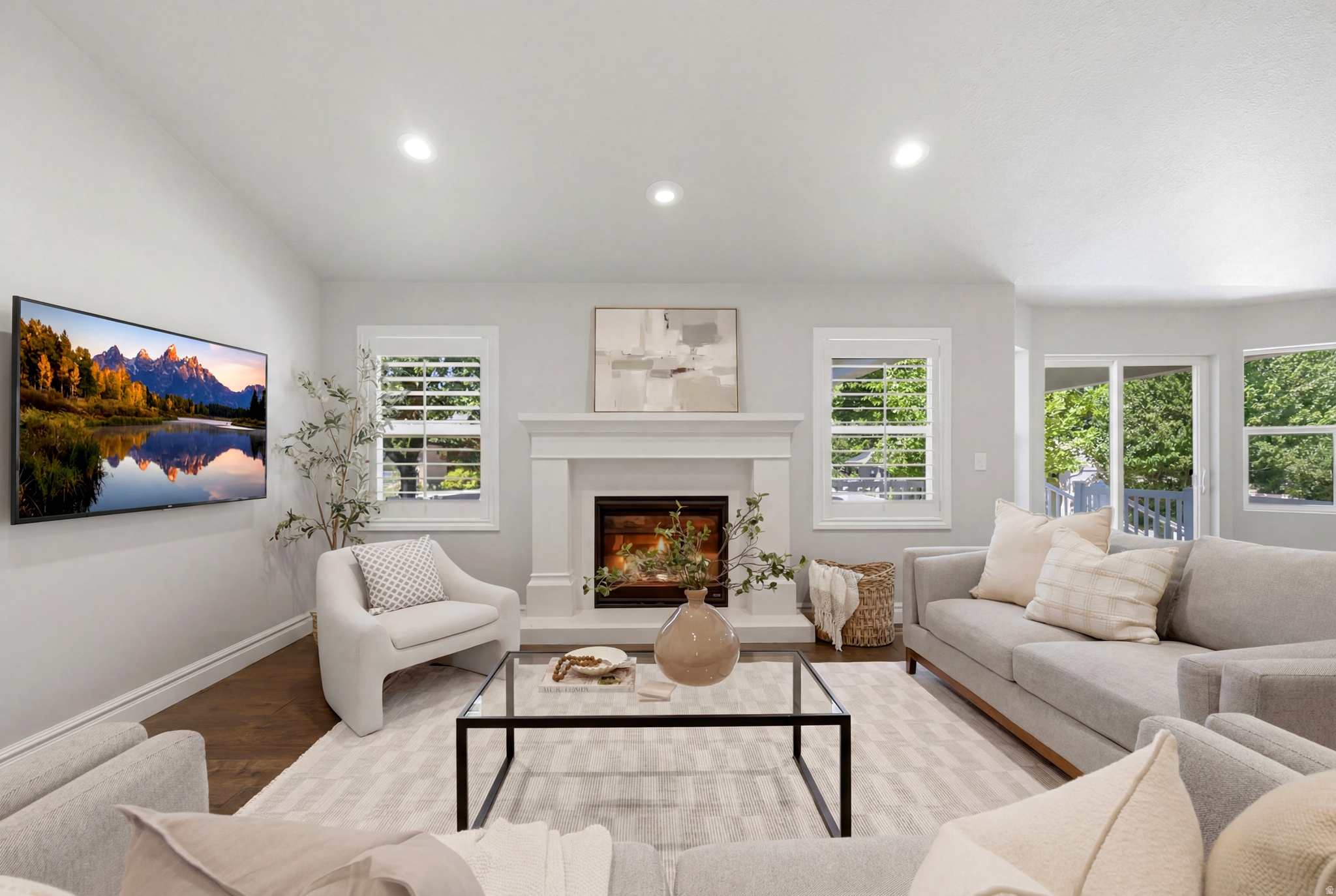 TUSCAN ESTATES - Residential