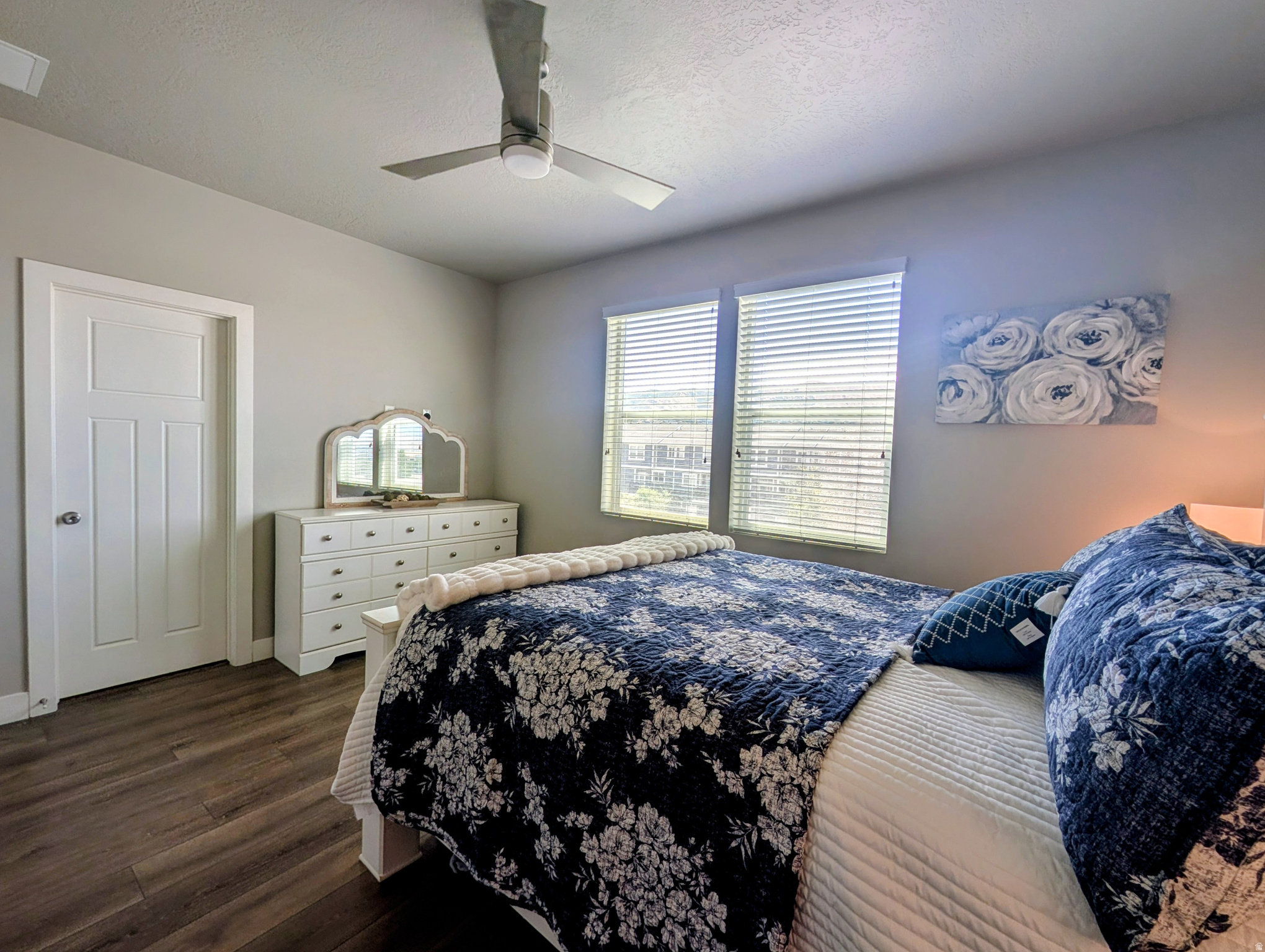 DRAPER CREEKSIDE - Residential