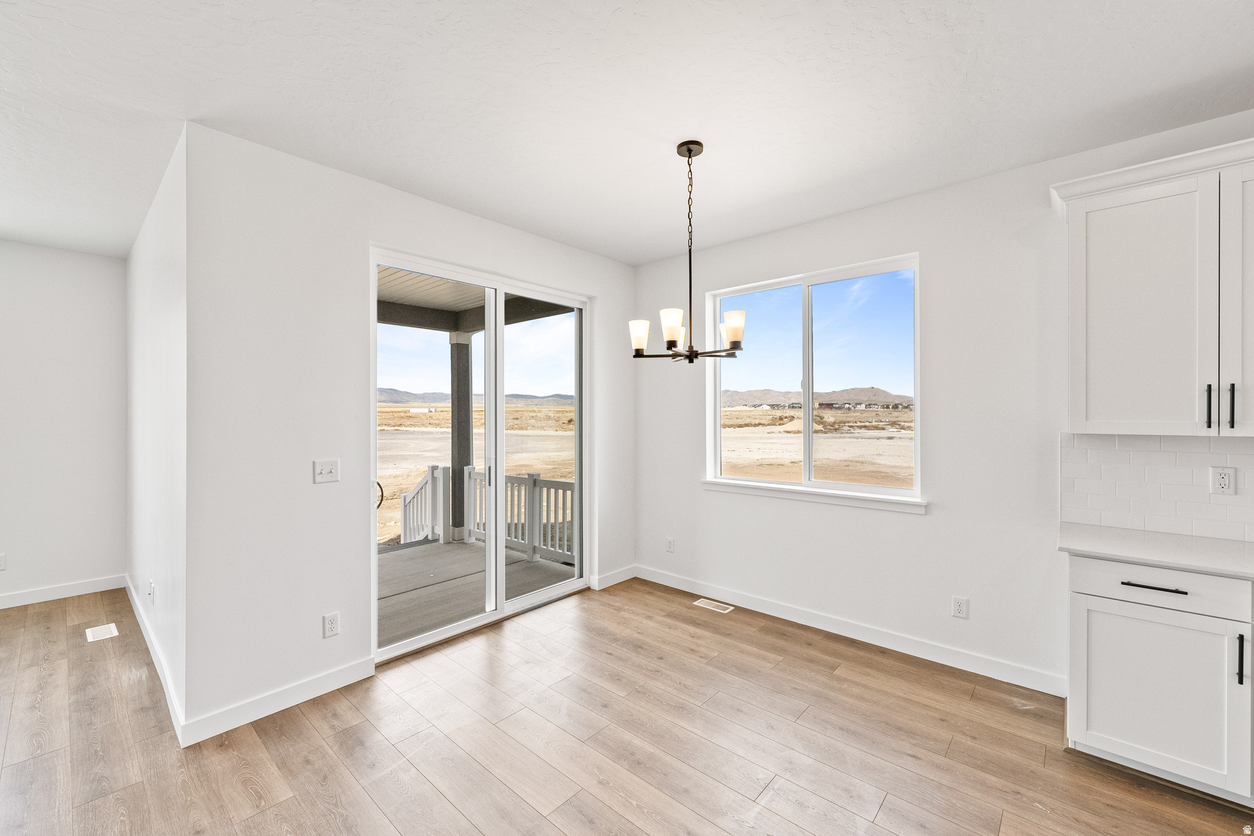 PONY EXPRESS ESTATES - Residential