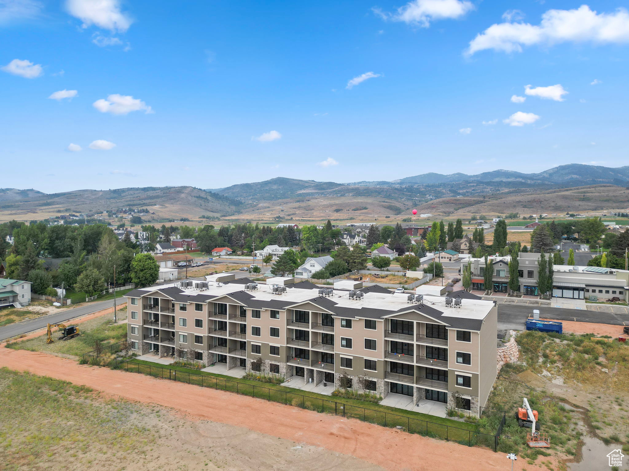 LAKE RESIDENCES AT BEAR LAKE PH 8 - Residential