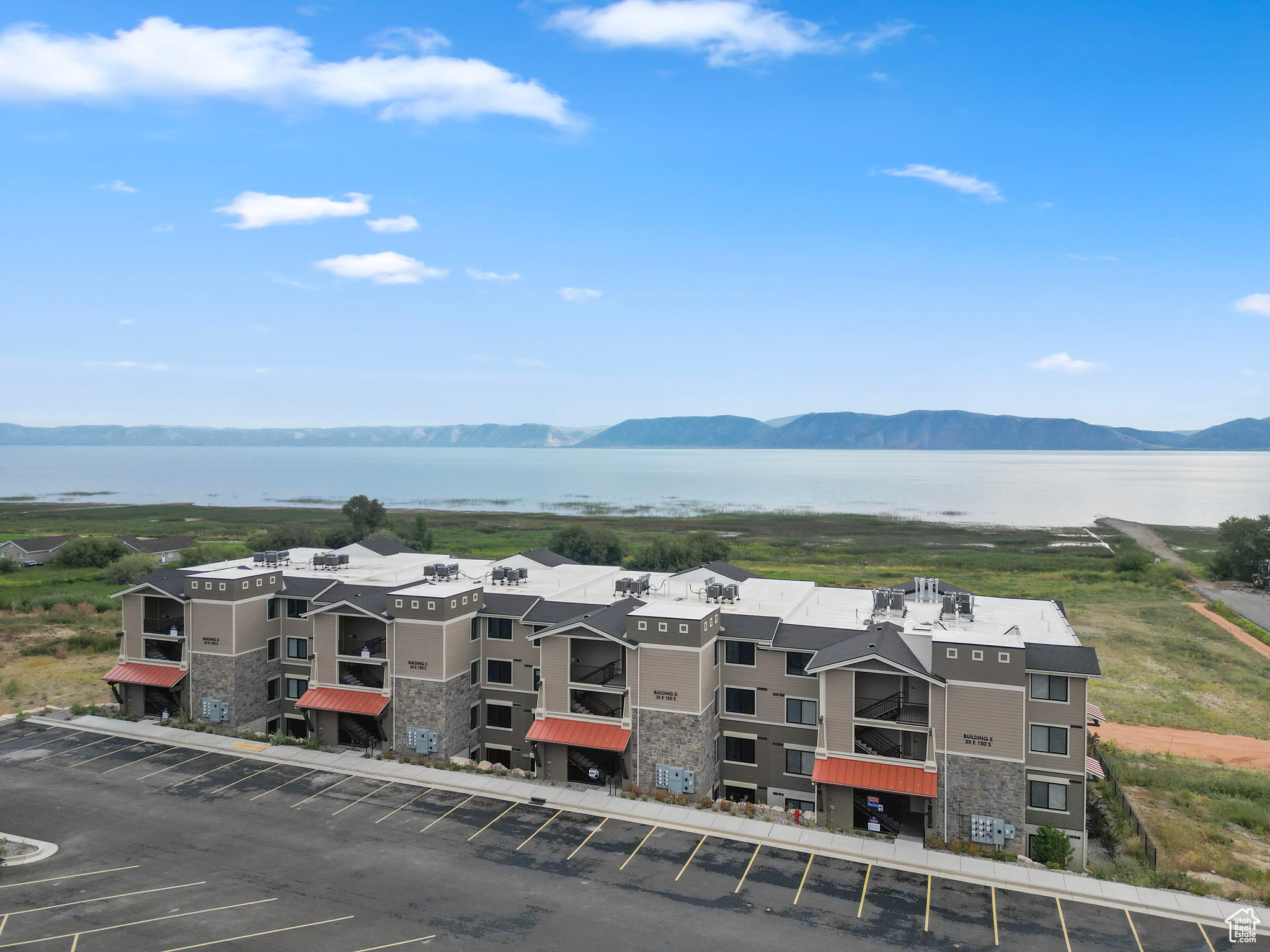 LAKE RESIDENCES AT BEAR LAKE PH 8 - Residential