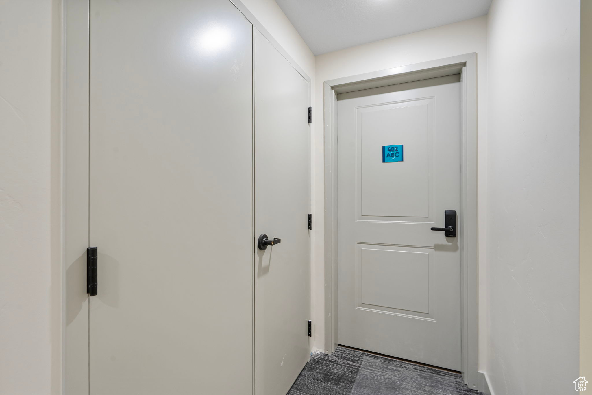 LAKE RESIDENCES AT BEAR LAKE PH 8 - Residential
