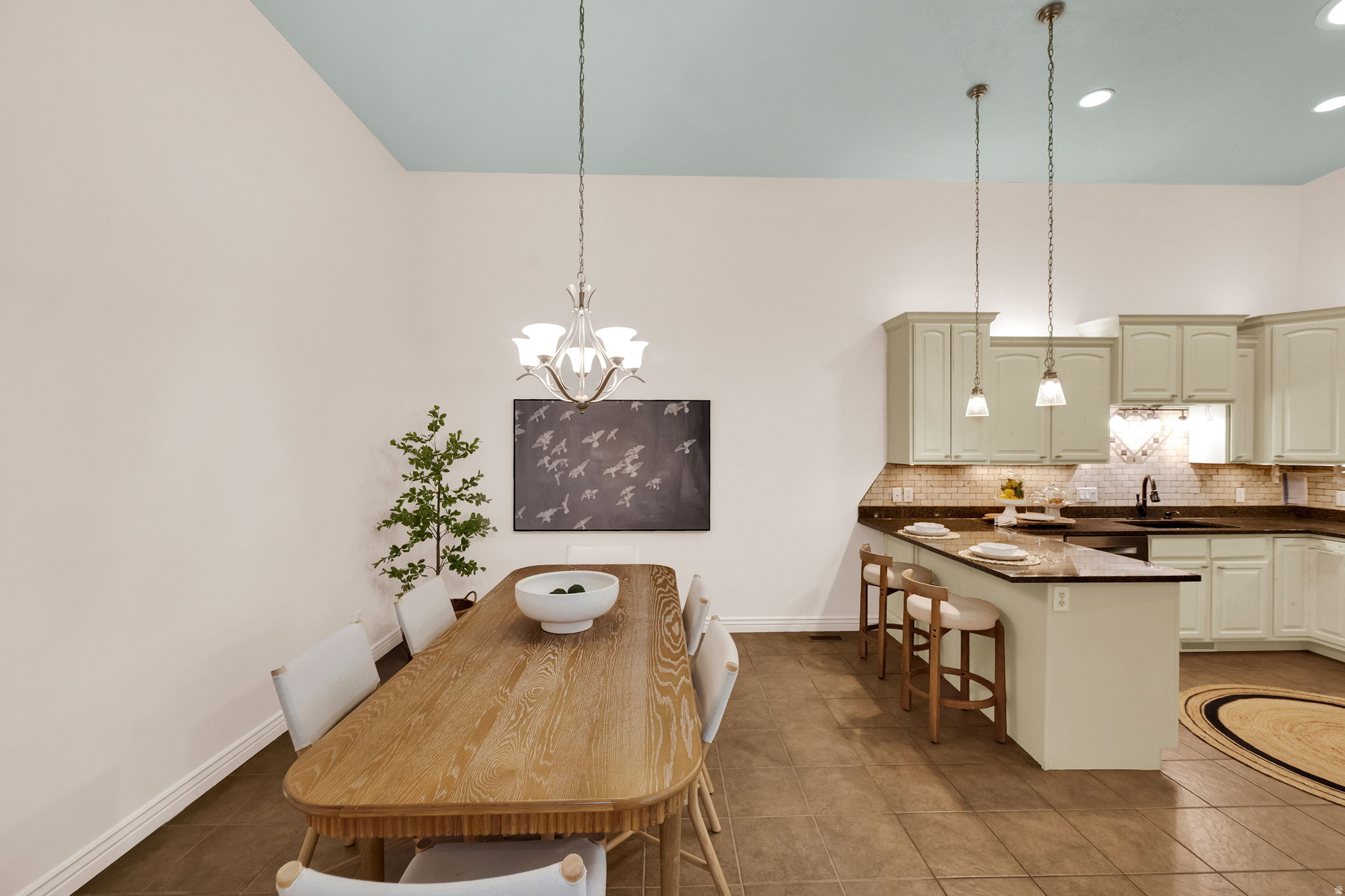 ROSE CREEK CROSSING TOWNHOMES - Residential