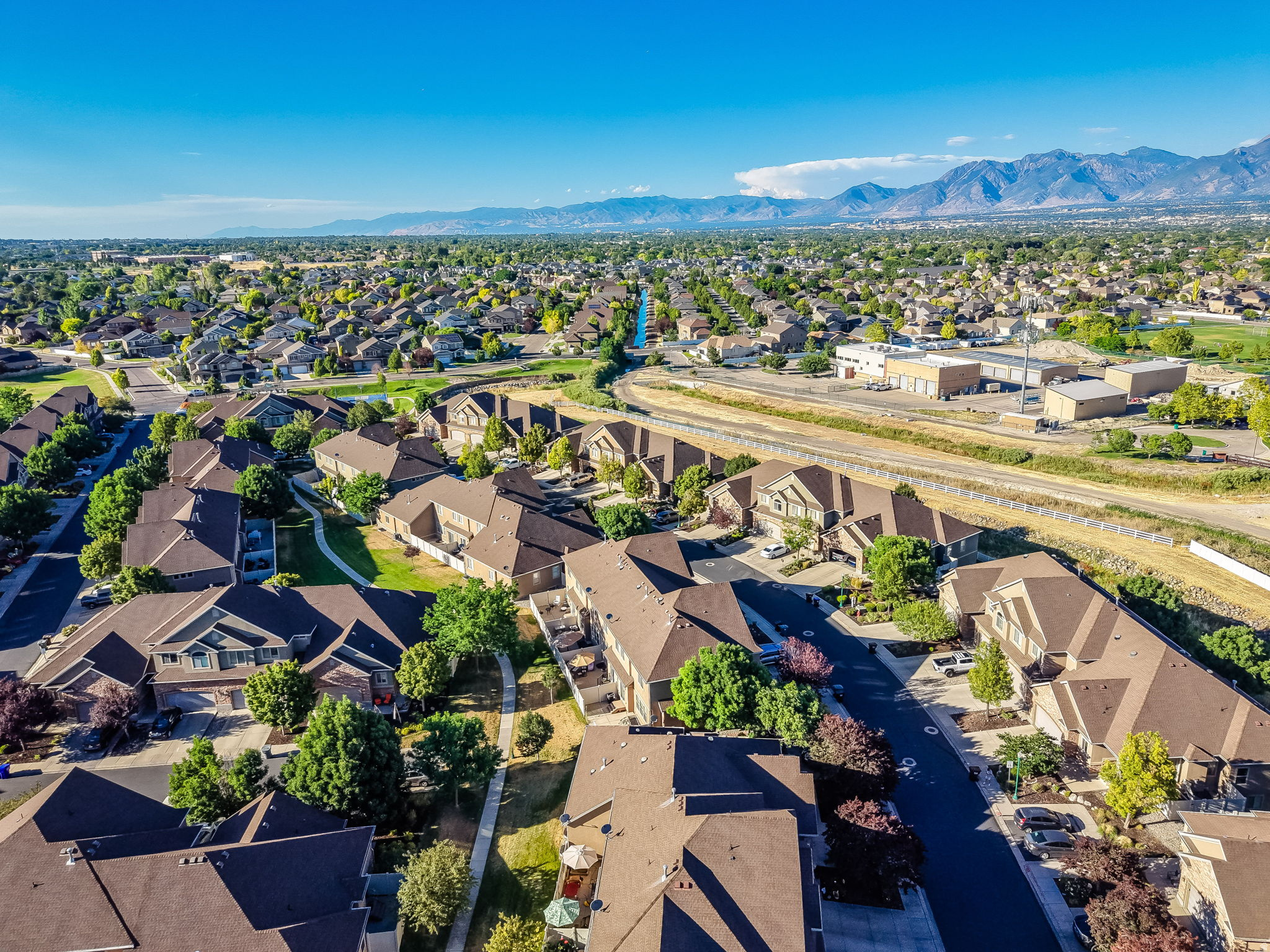 ROSE CREEK CROSSING TOWNHOMES - Residential