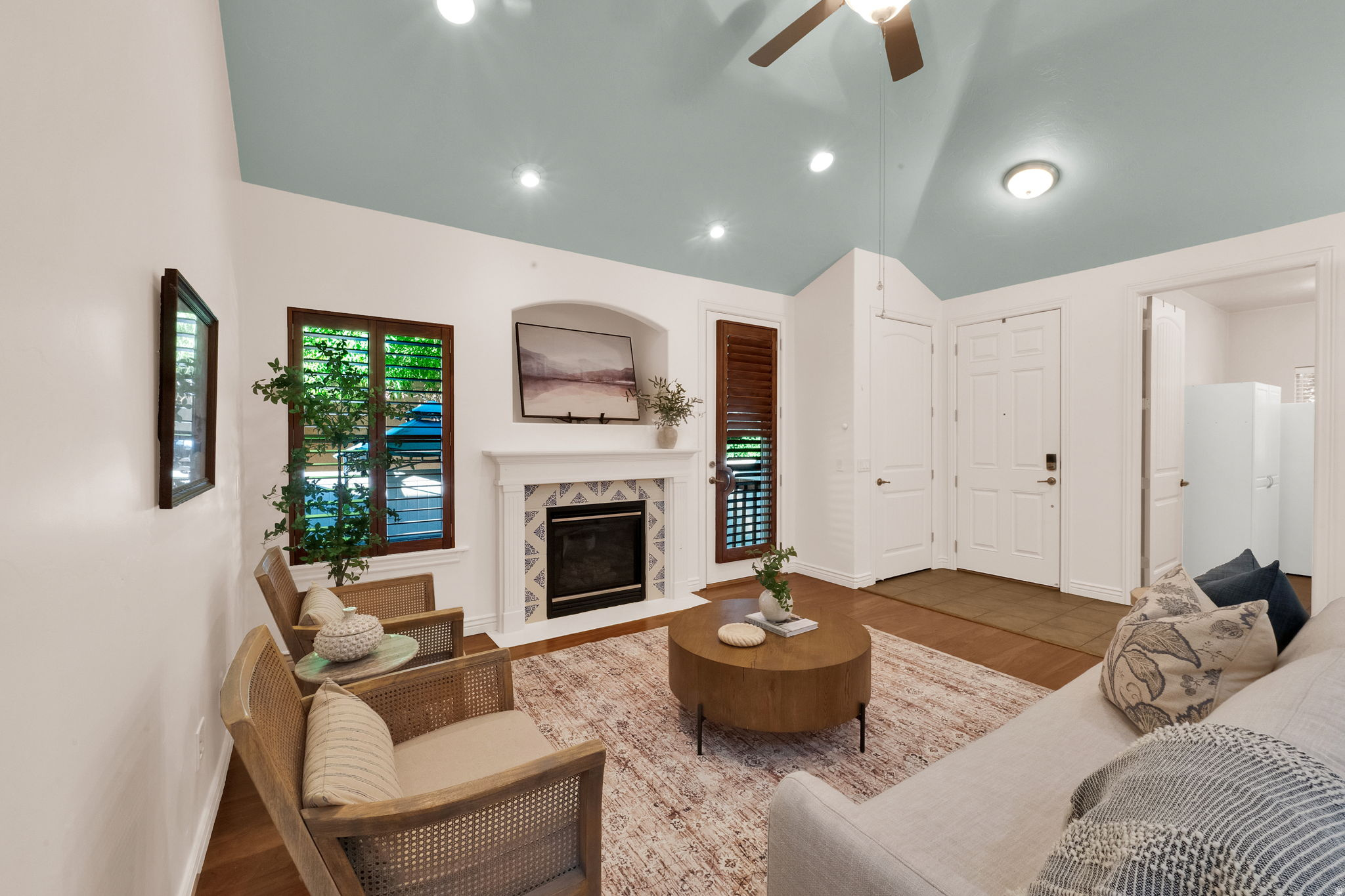 ROSE CREEK CROSSING TOWNHOMES - Residential