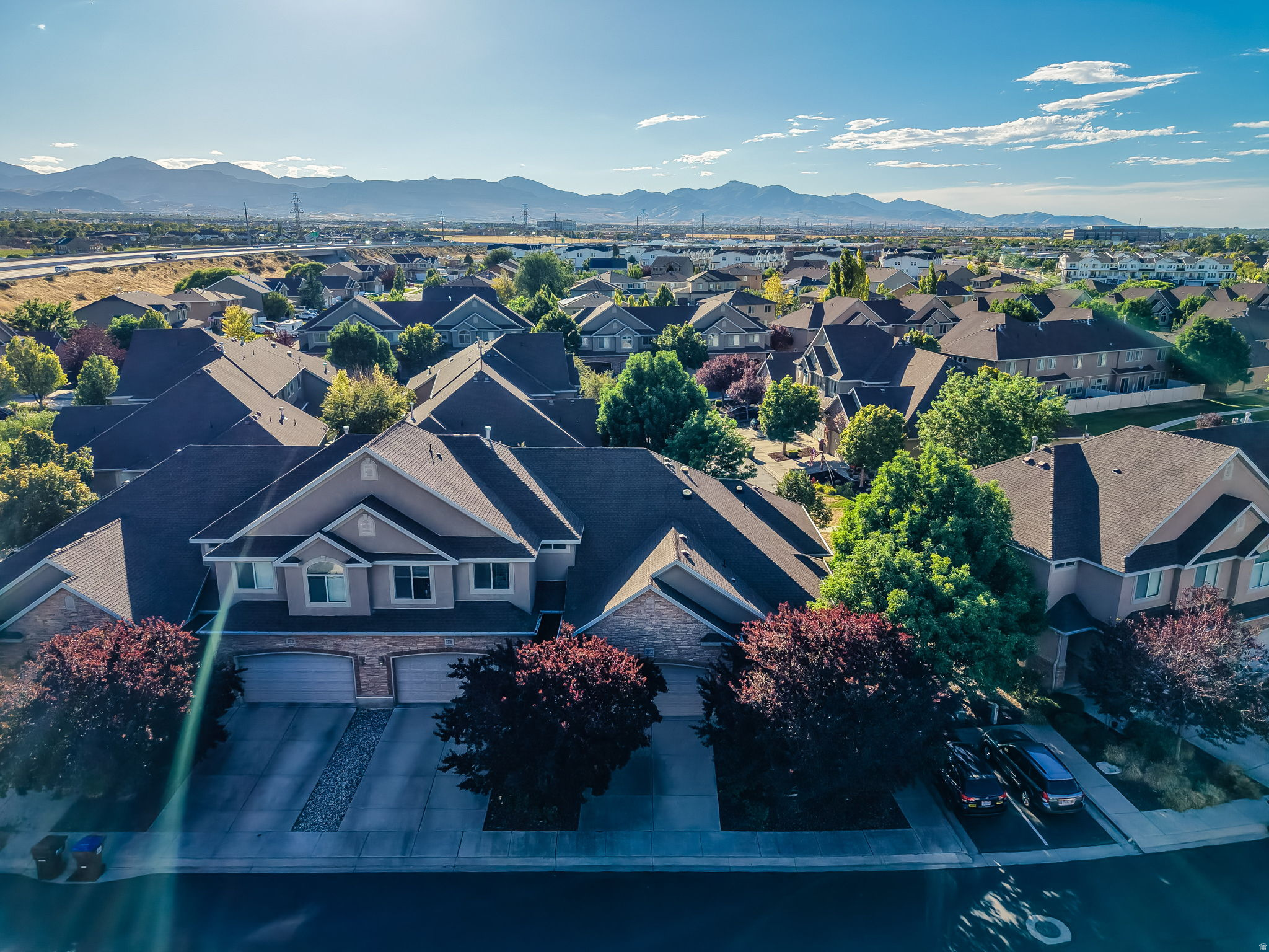 ROSE CREEK CROSSING TOWNHOMES - Residential