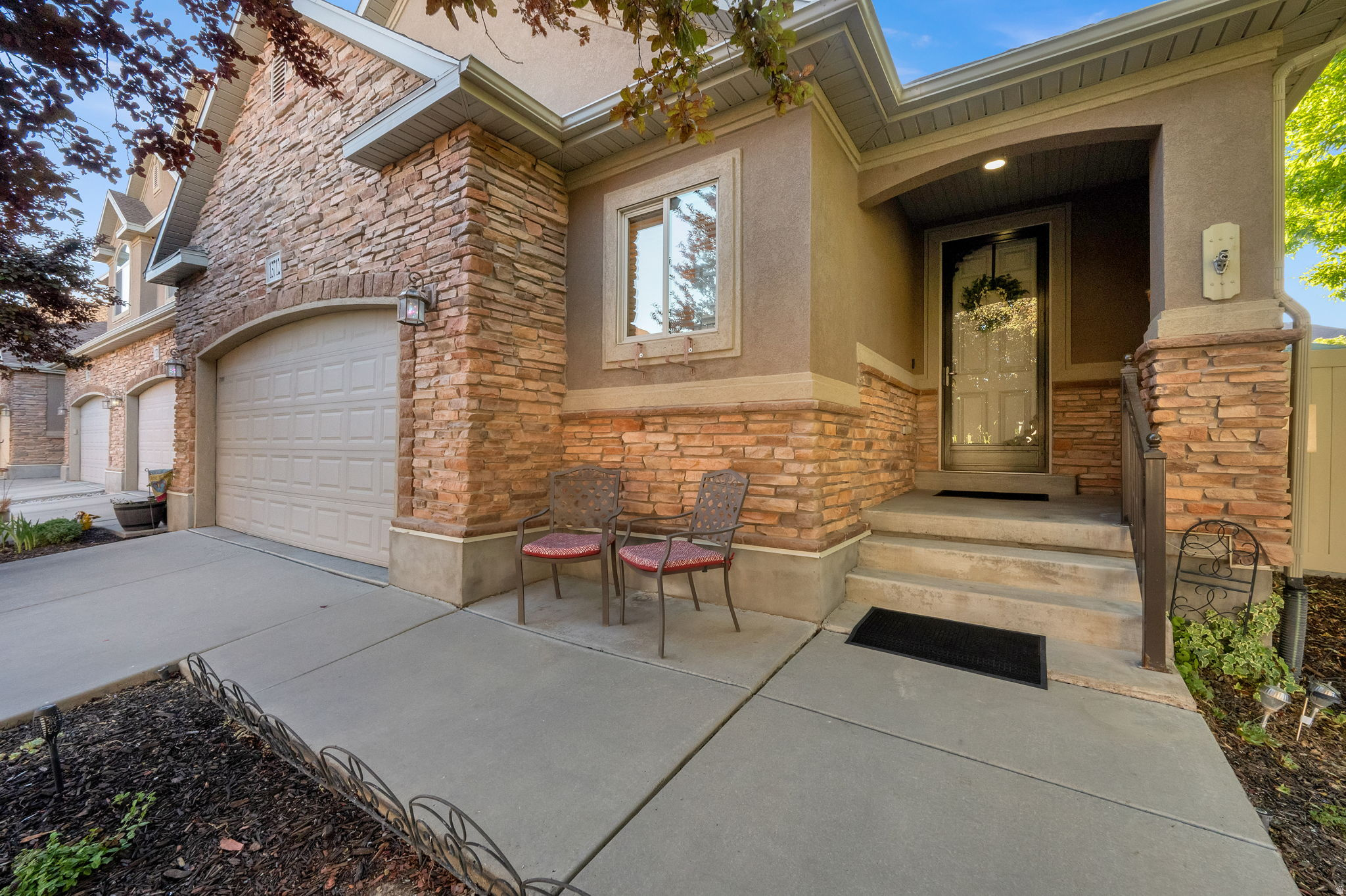ROSE CREEK CROSSING TOWNHOMES - Residential