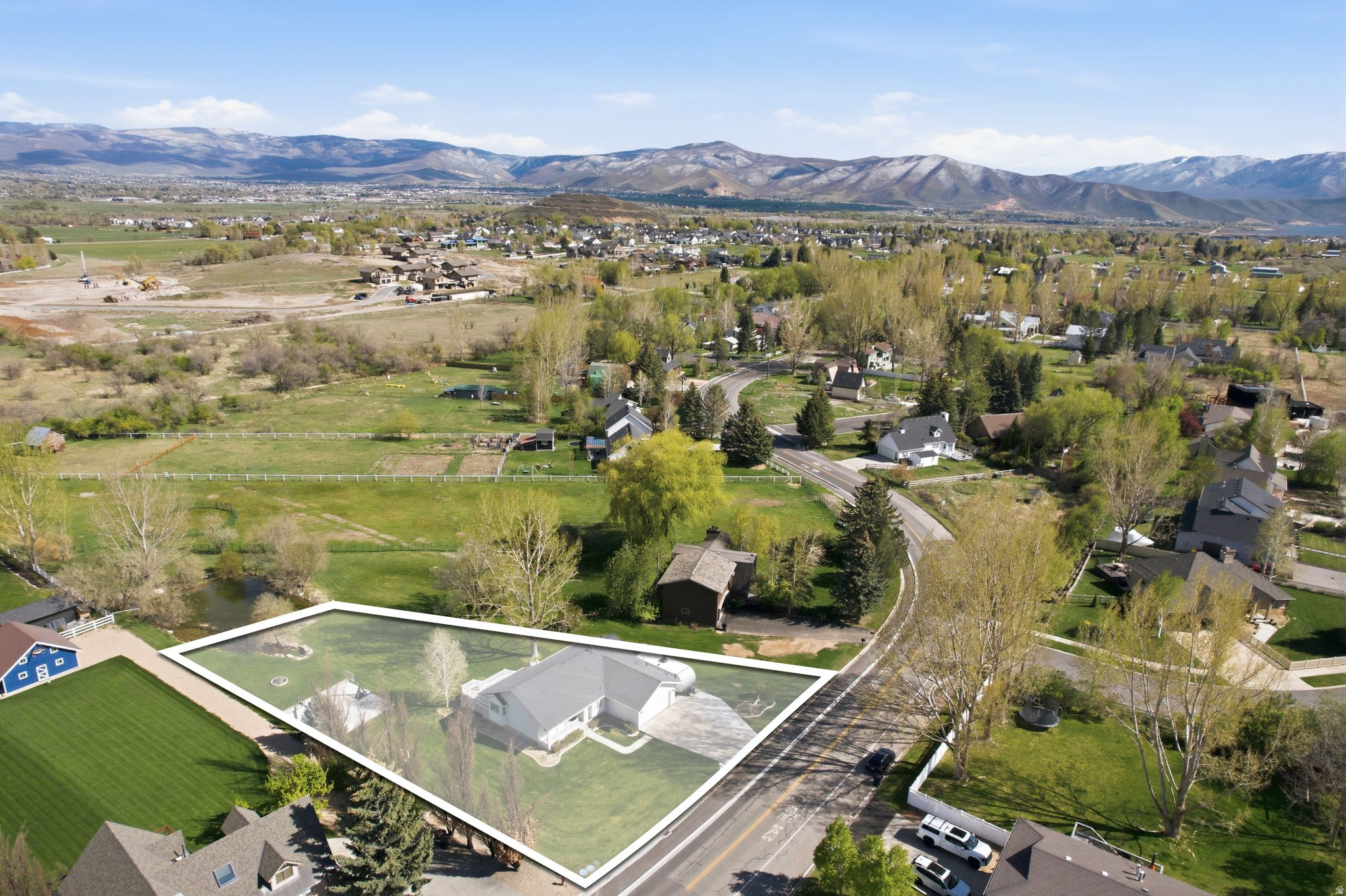 MIDWAY FARMS - Residential