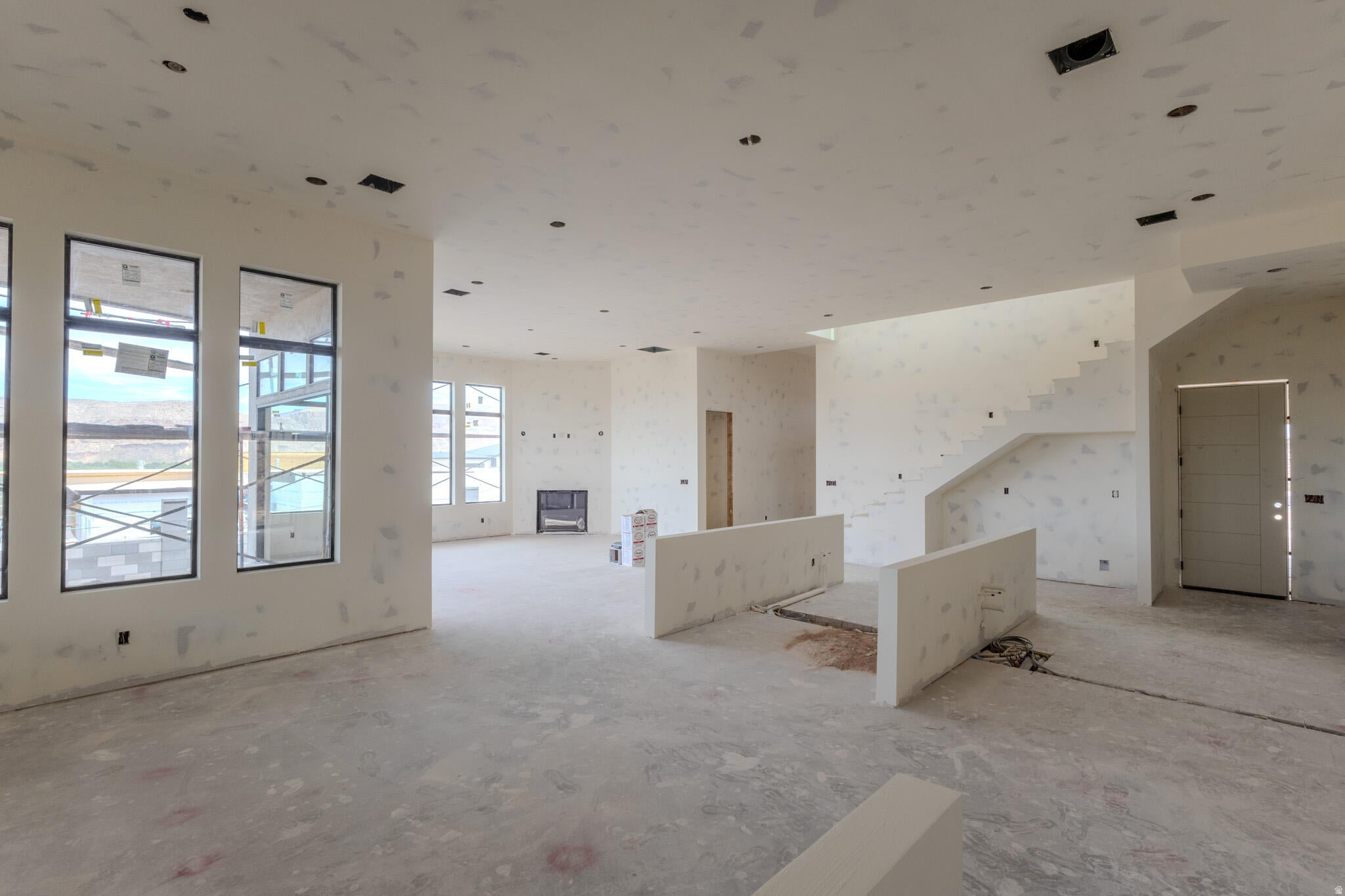 MOUNTAIN VIEW ESTATES - Residential