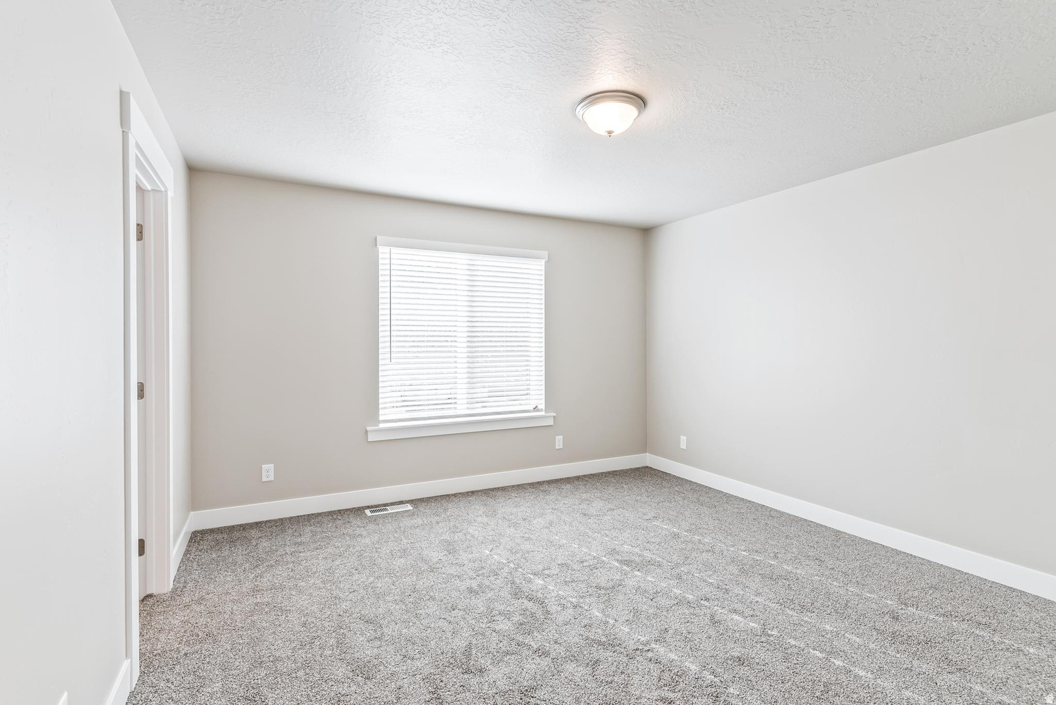 MAPLE MOUNTAIN - Residential